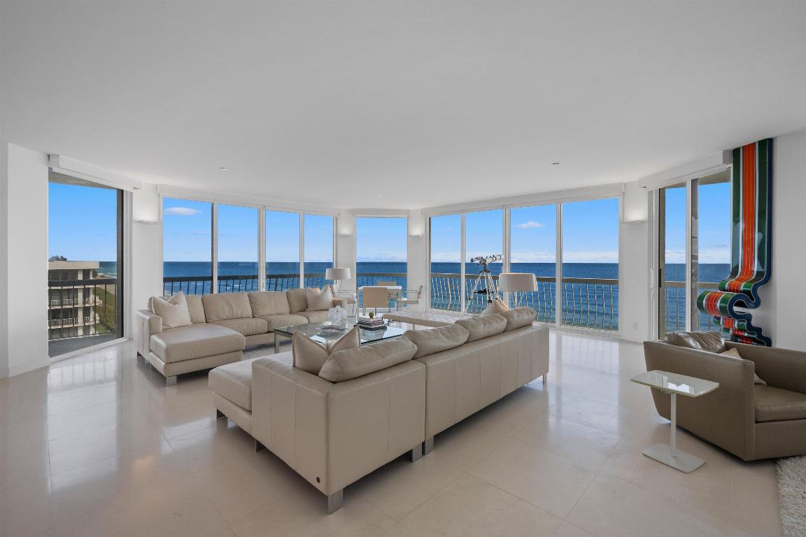 2100 COND AT SLOANS CURVE - Residential