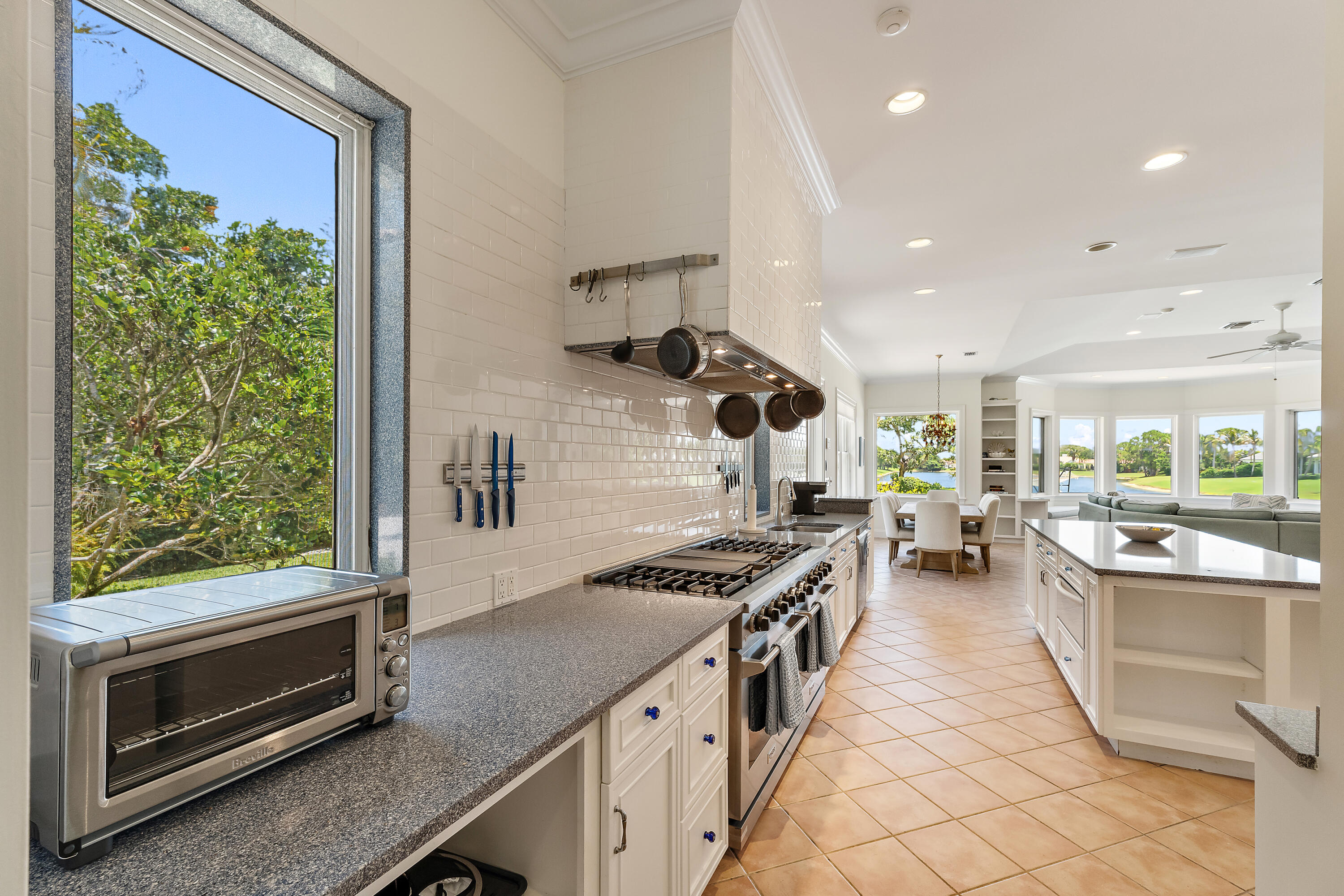 LOBLOLLY PINES - Residential