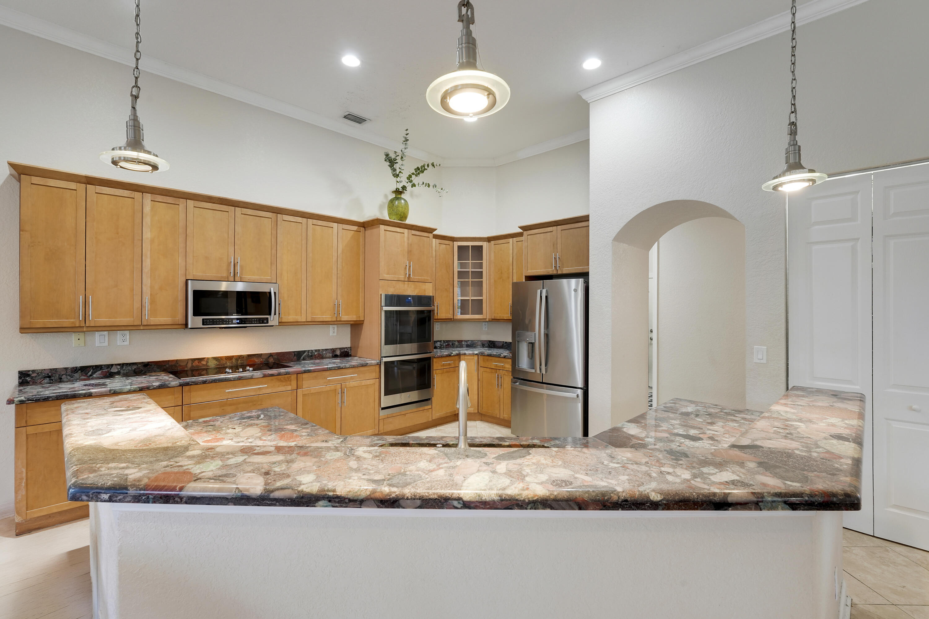 LOXAHATCHEE LAKES - Residential