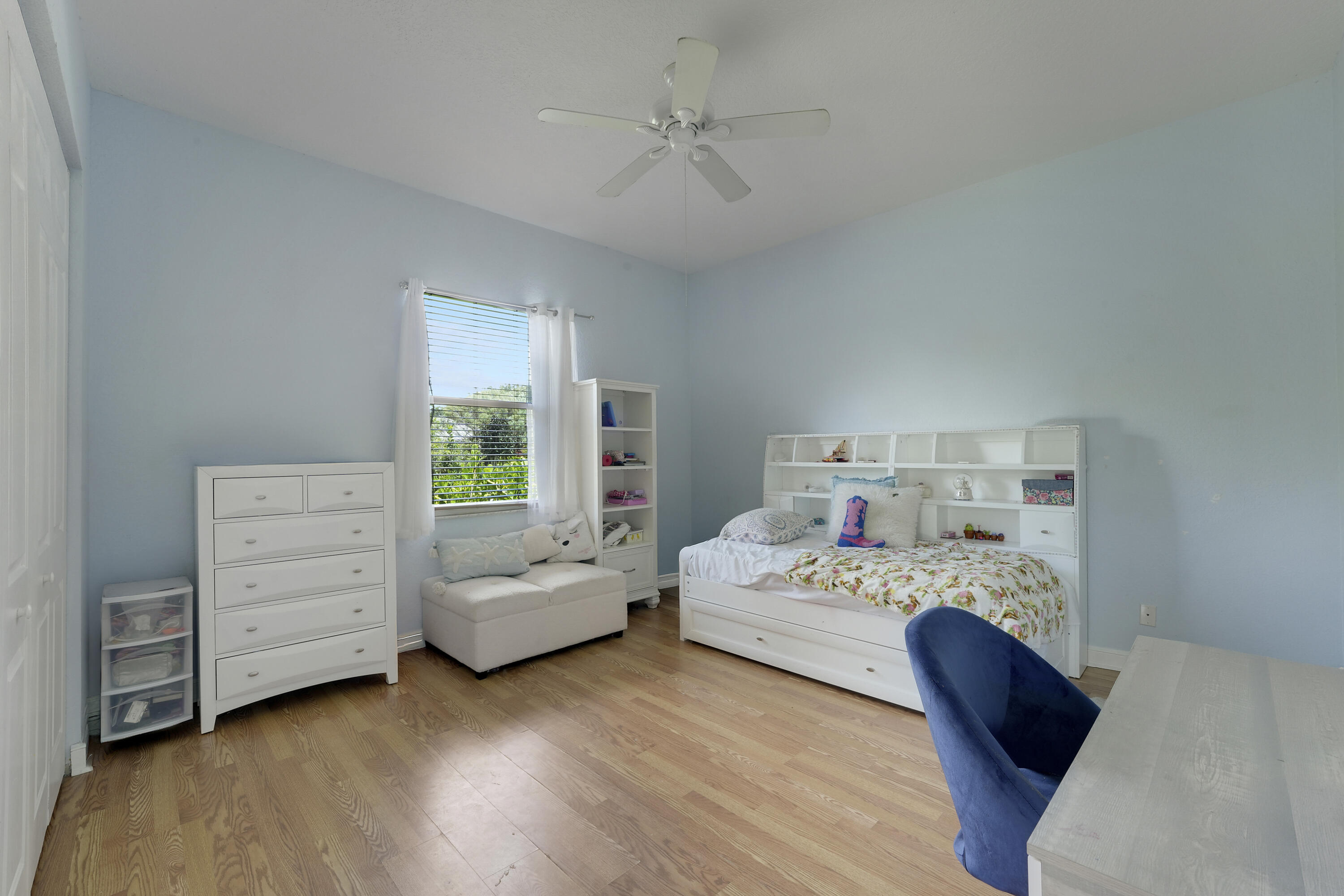 LOXAHATCHEE LAKES - Residential