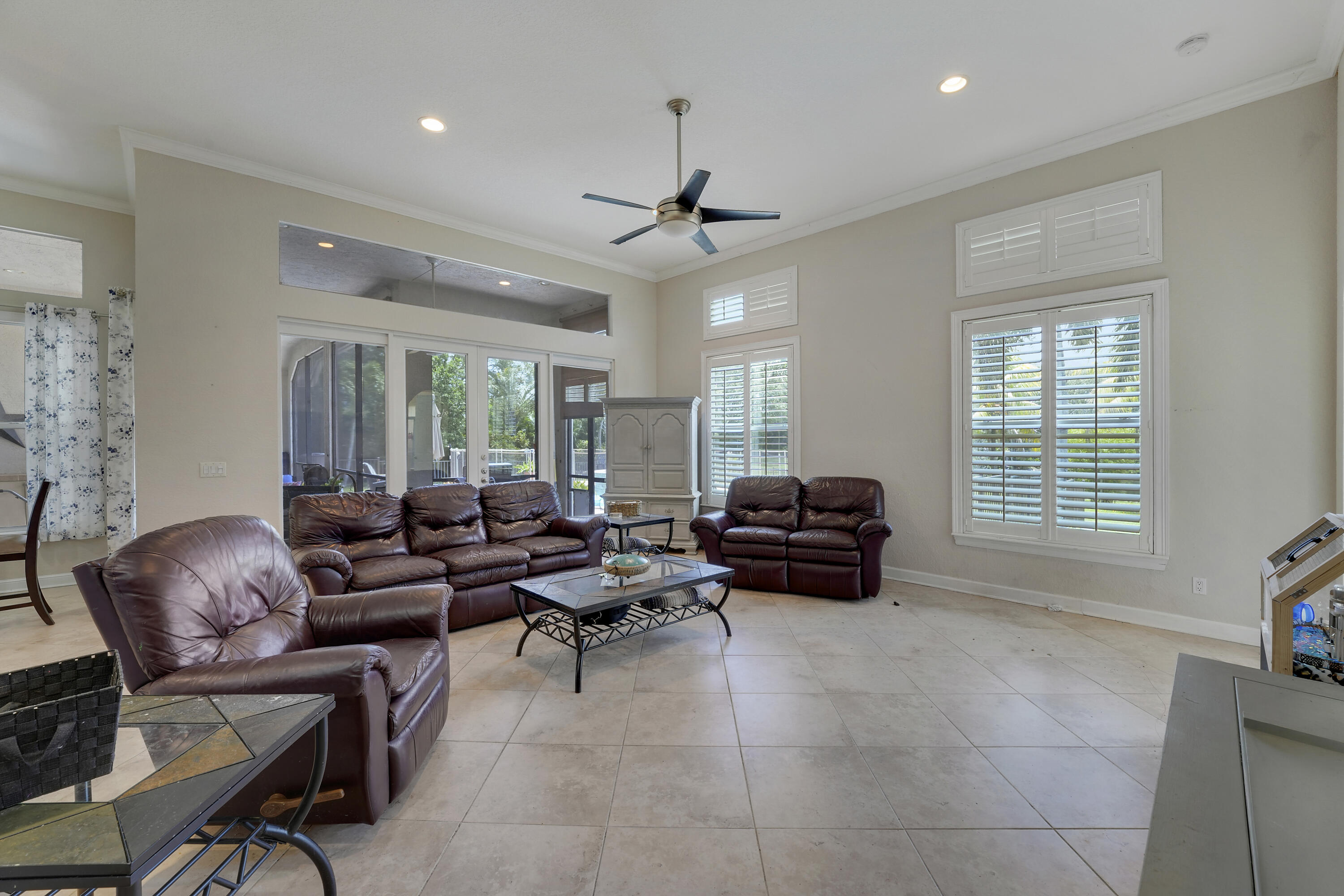 LOXAHATCHEE LAKES - Residential