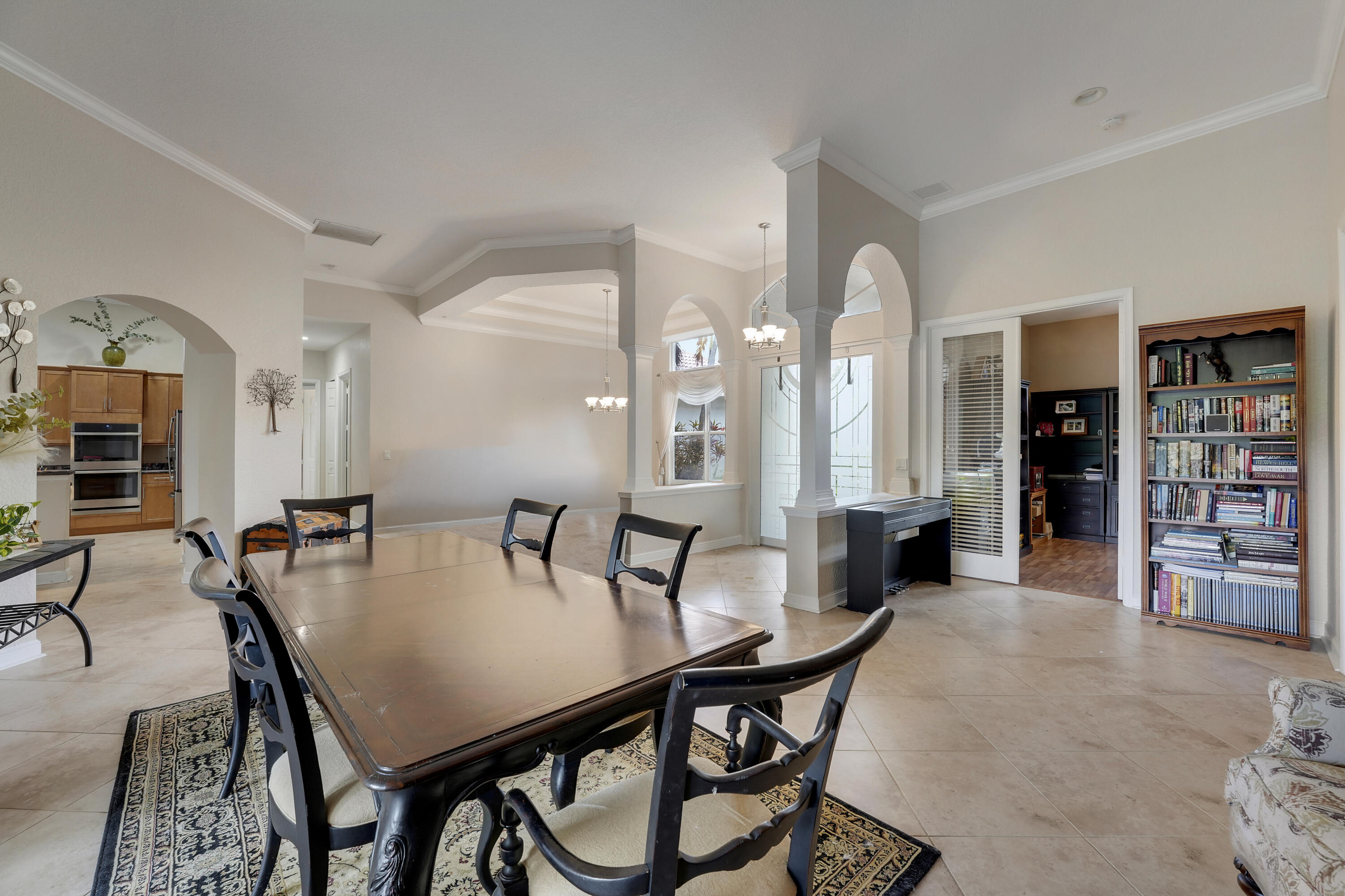 LOXAHATCHEE LAKES - Residential