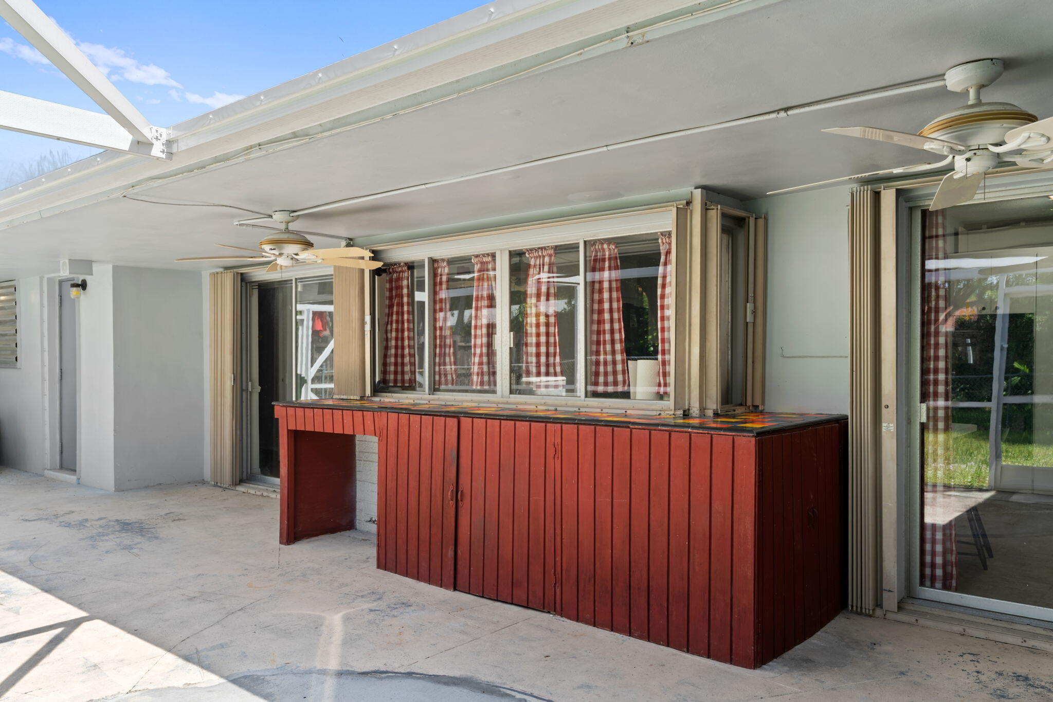 HIGHLAND LAKES SEC 4 - Residential
