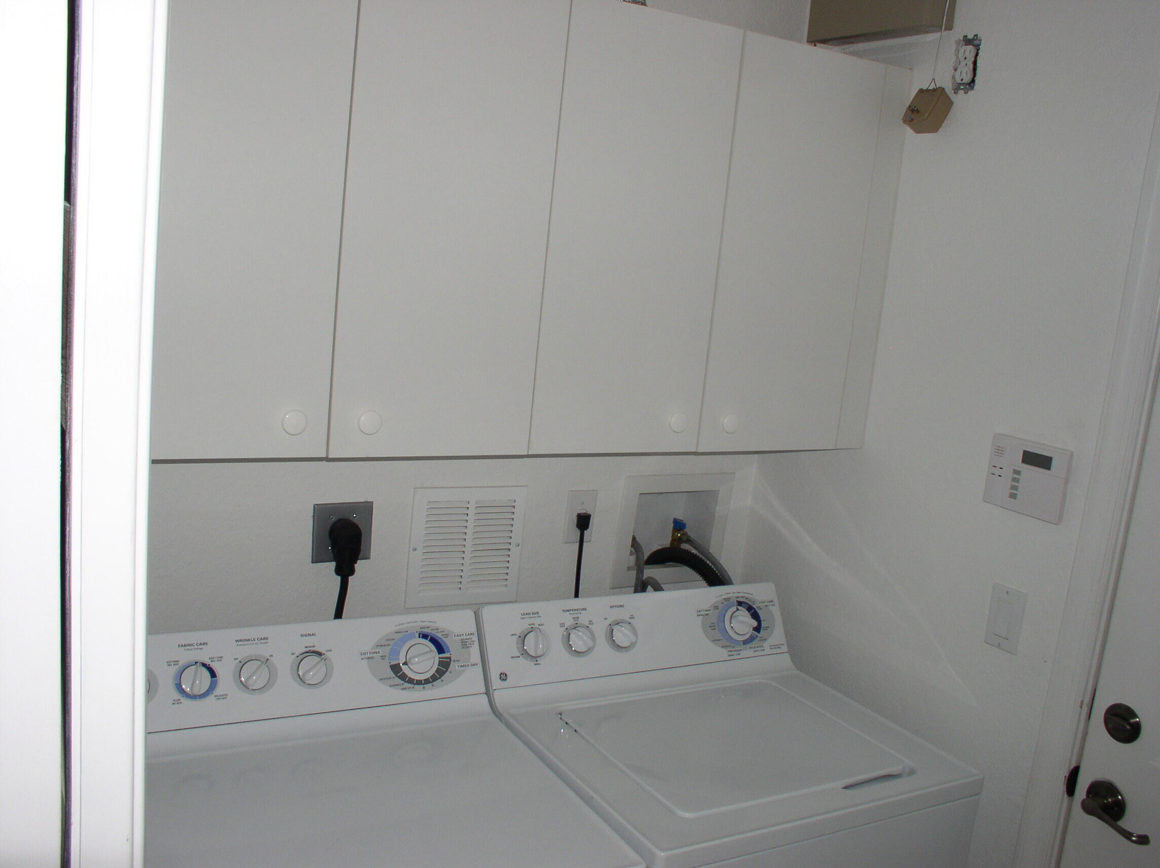 THIRD REPLAT OF PORTOFINO ISLES - Residential