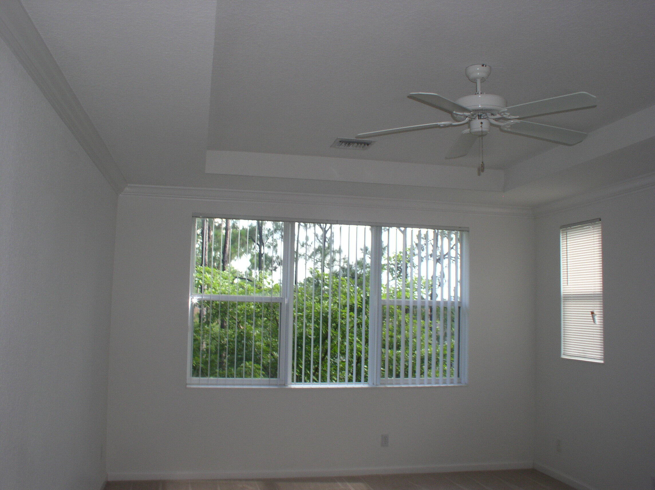 THIRD REPLAT OF PORTOFINO ISLES - Residential