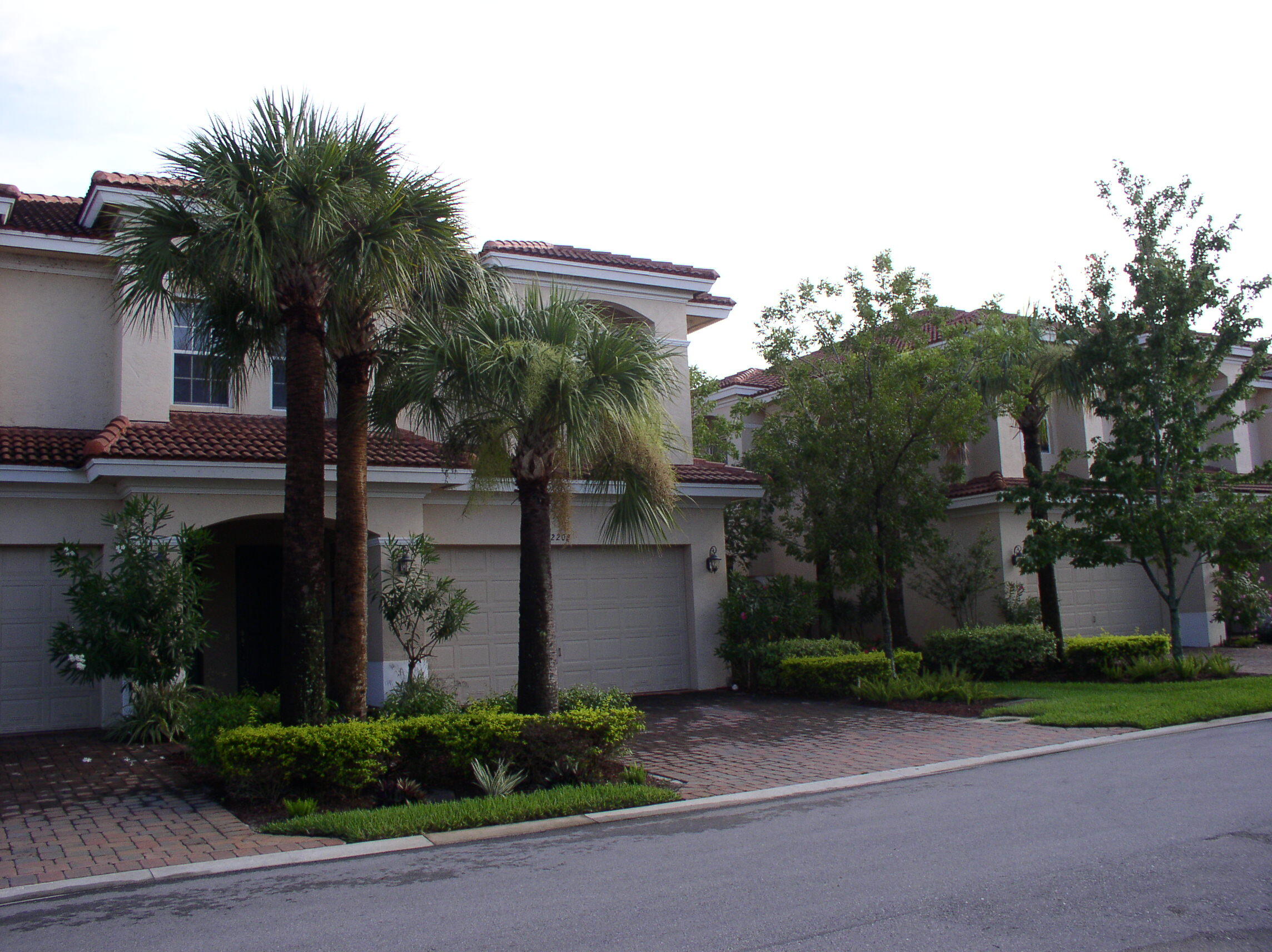 THIRD REPLAT OF PORTOFINO ISLES - Residential