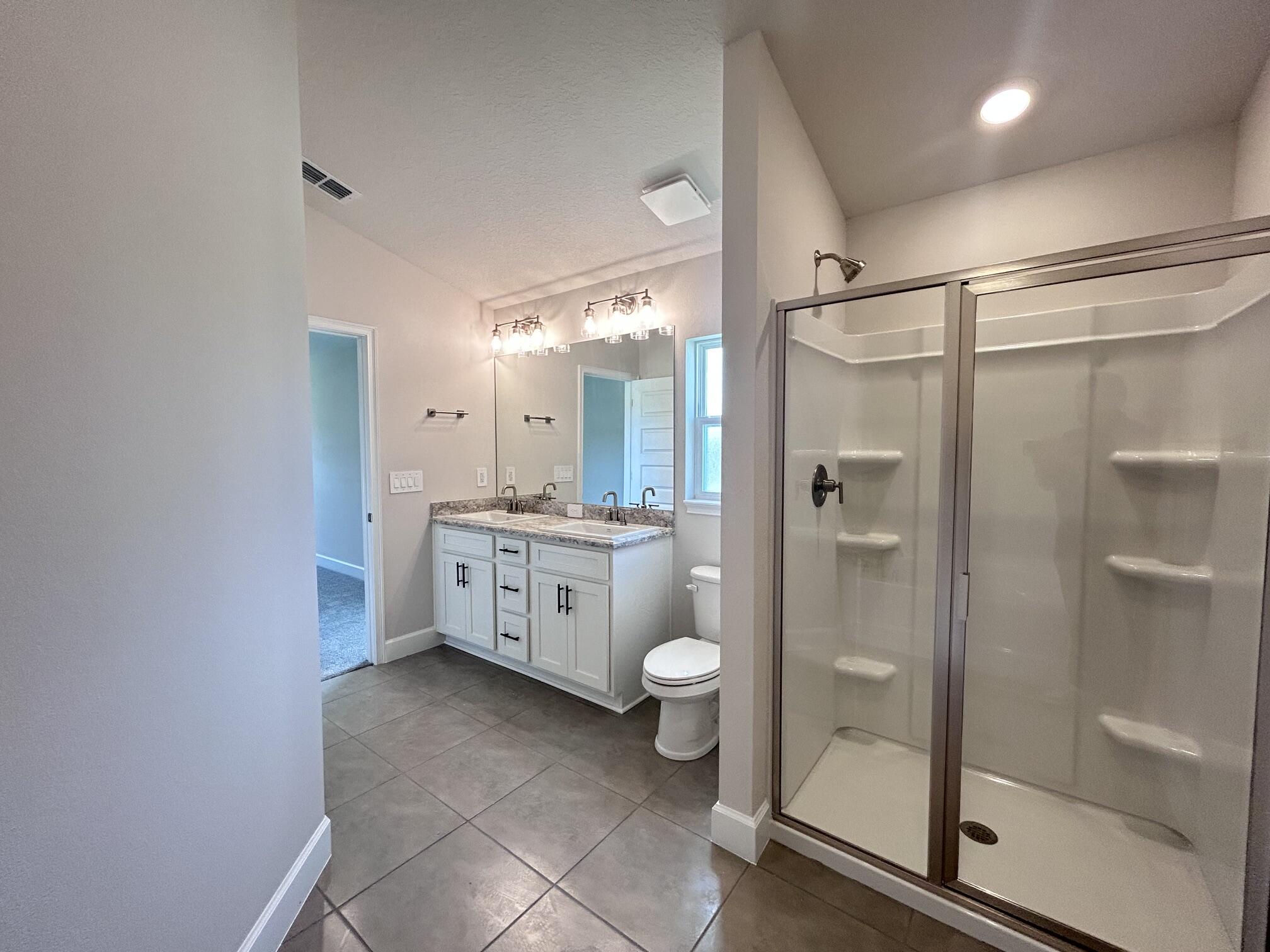 WATERSTONE PHASE THREE - Residential