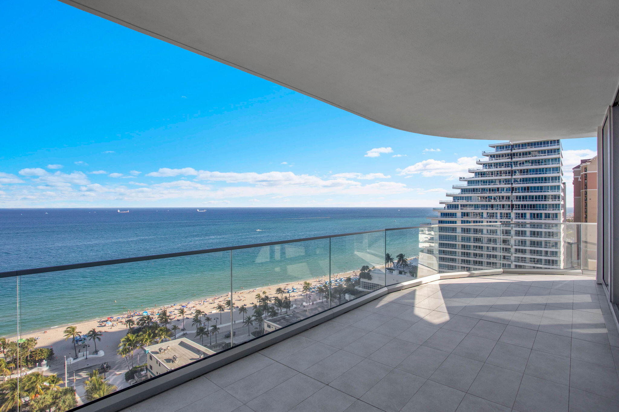 Selene Oceanfront Residences - Residential