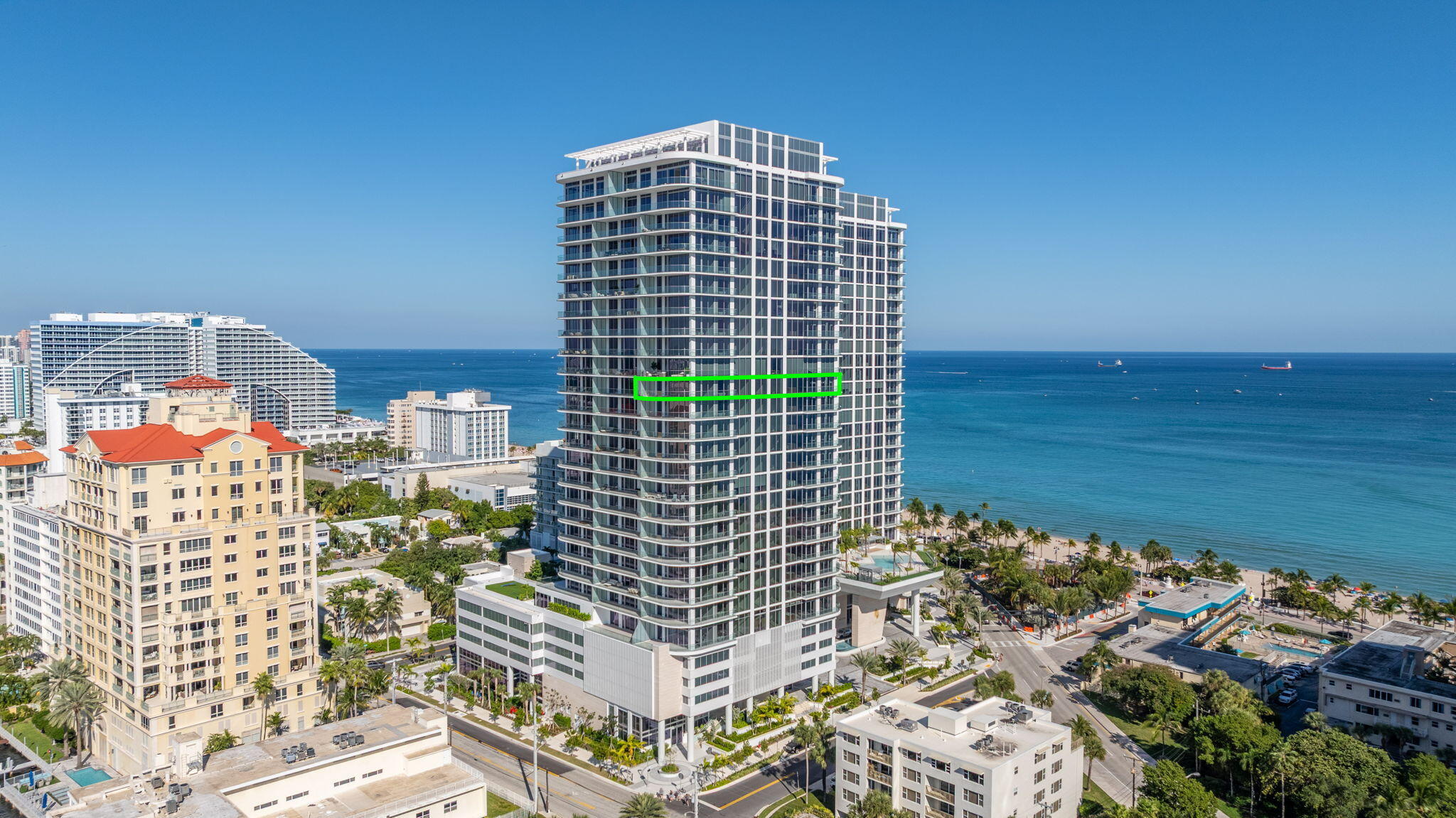 Selene Oceanfront Residences - Residential