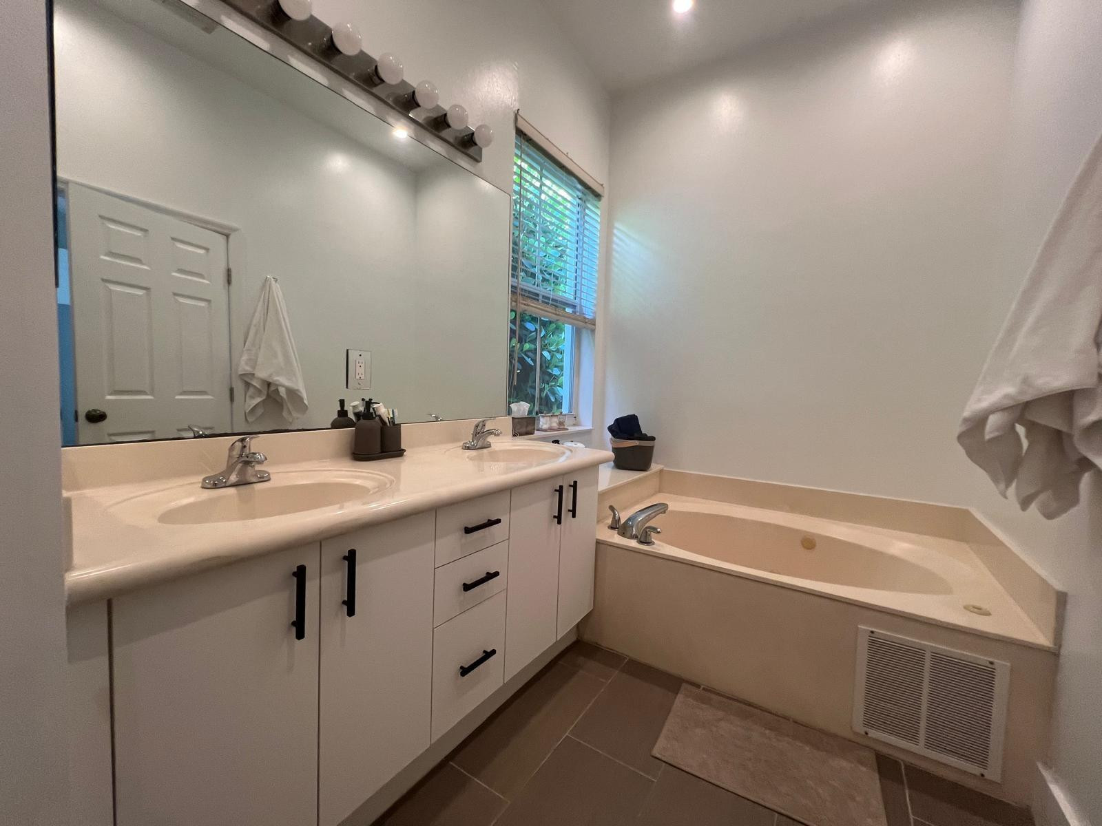 SECTOR 2-PARCELS 12 13 14 15 - Residential