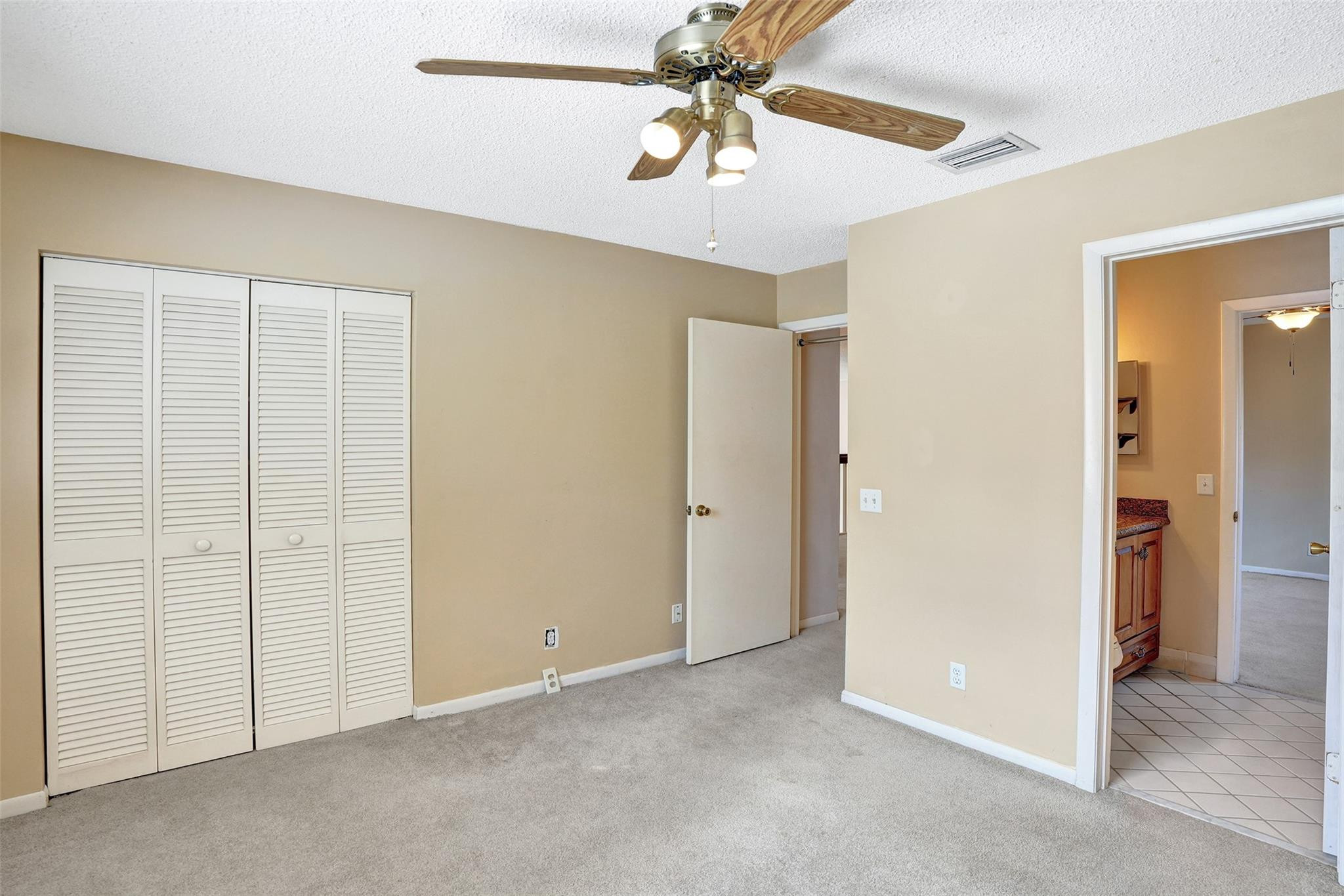 Embassy Lakes Ph II 141-4 - Residential