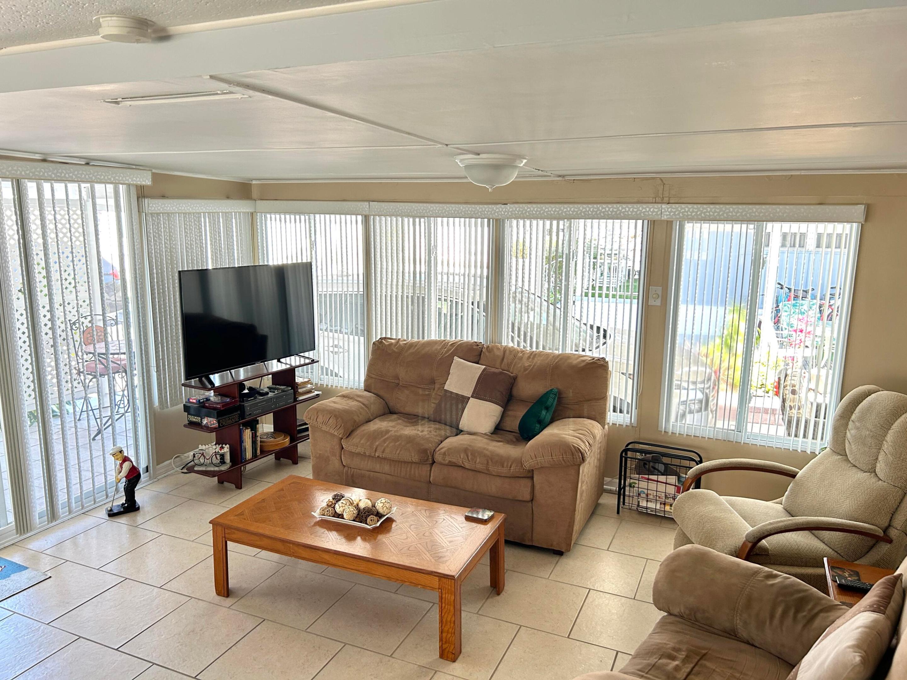 Orangebrook Harbor - Residential