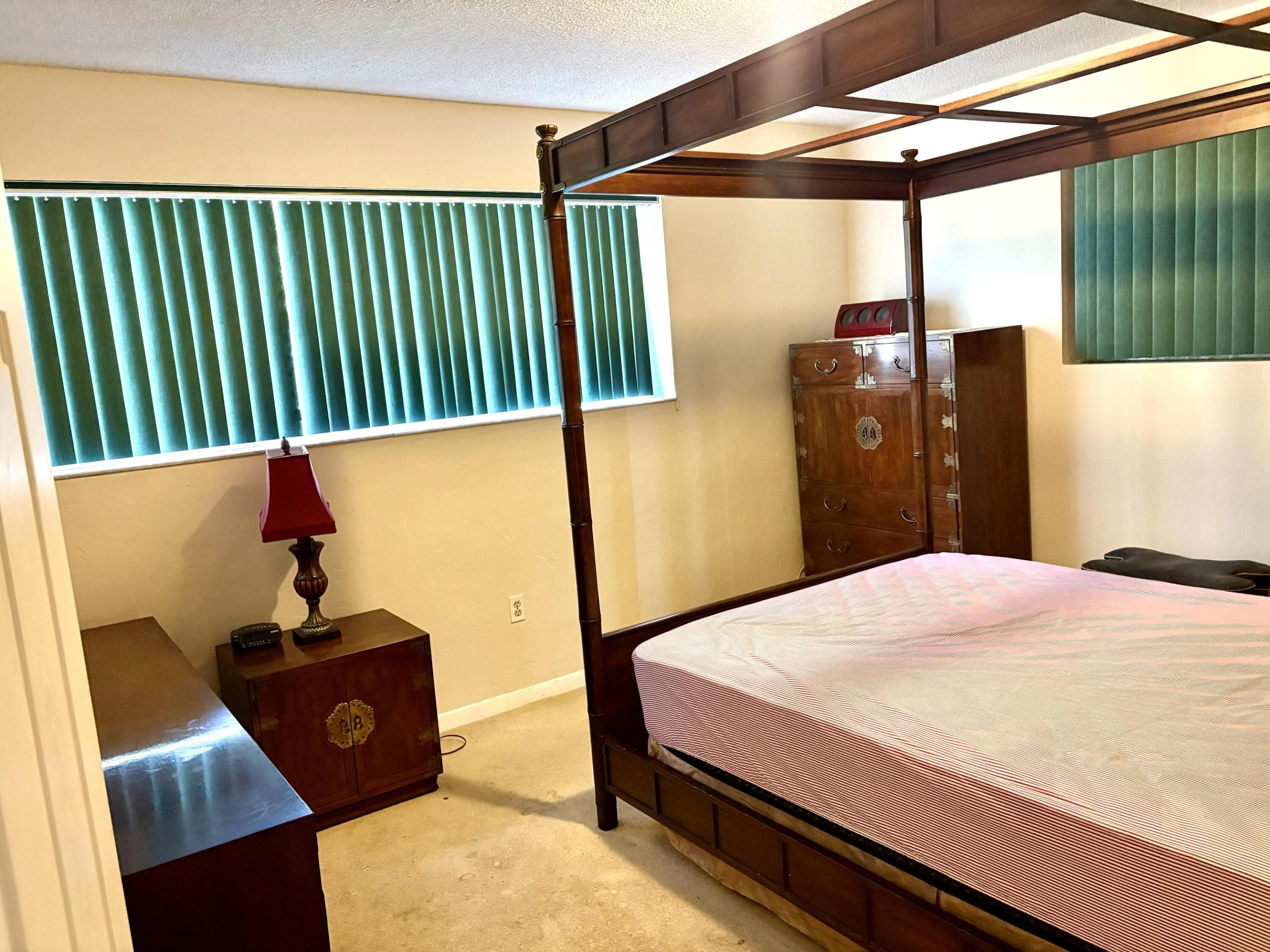 PLANTATION SUNRISE HEIGHTS 1ST - Residential