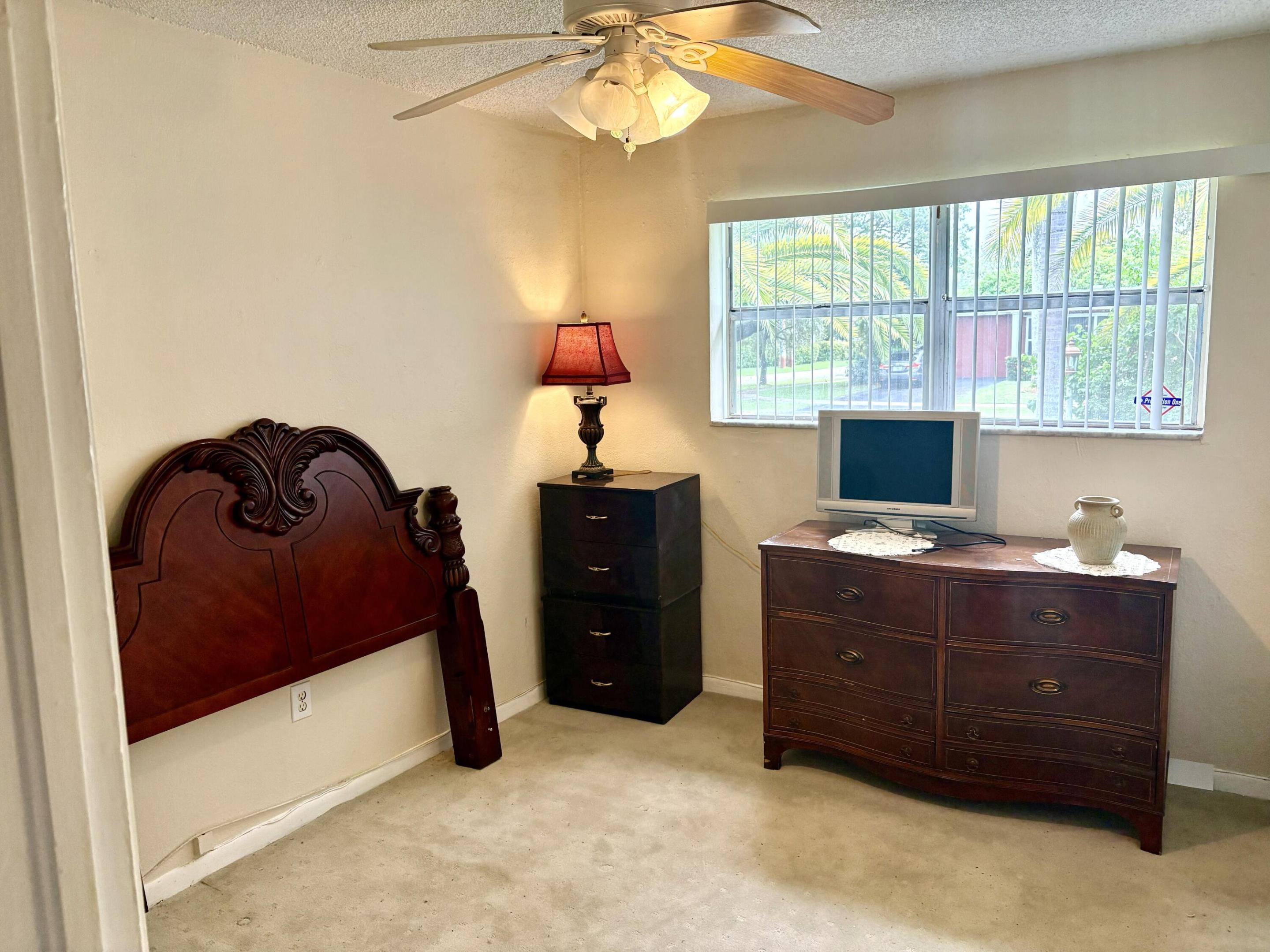 PLANTATION SUNRISE HEIGHTS 1ST - Residential
