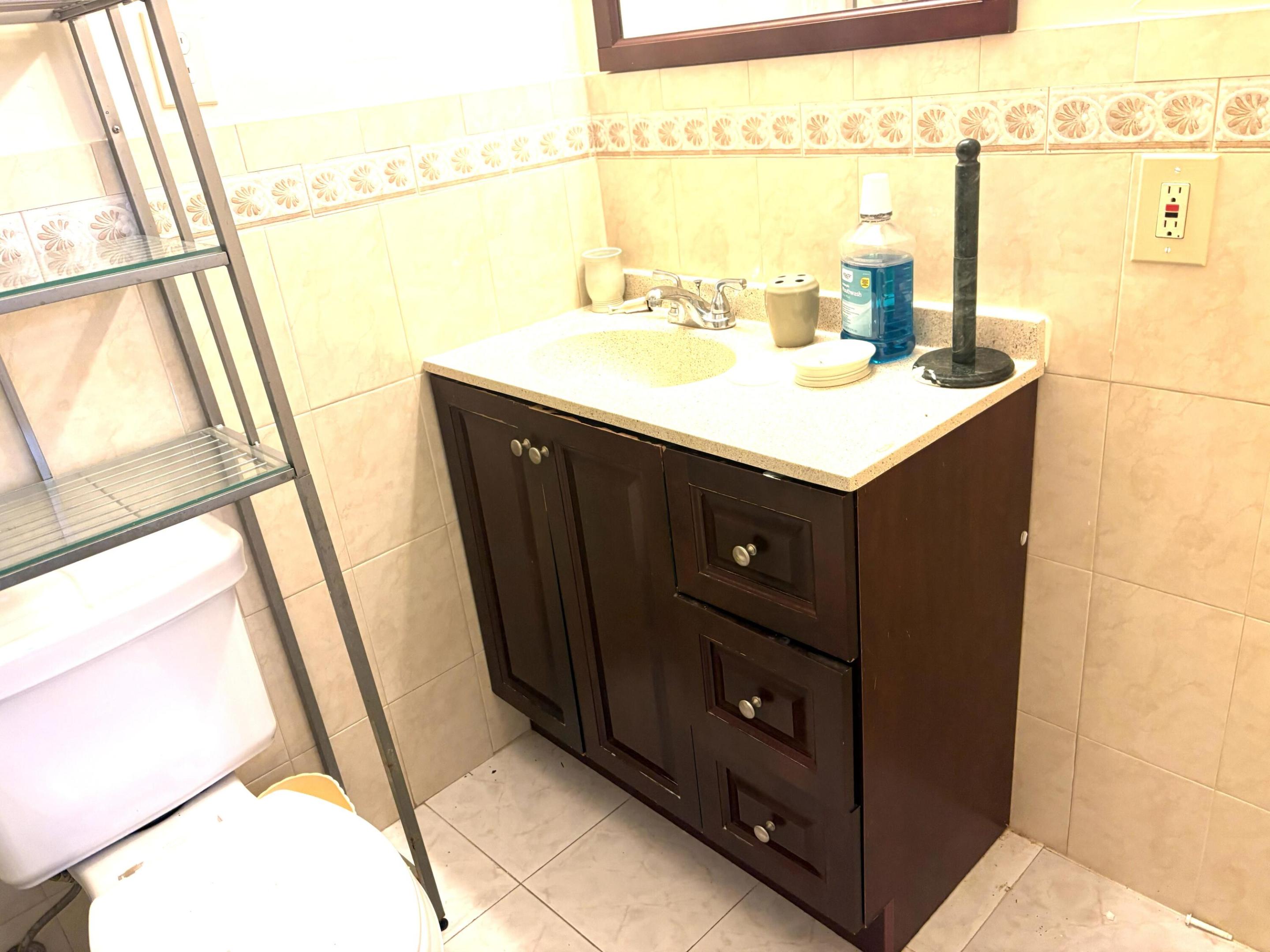 PLANTATION SUNRISE HEIGHTS 1ST - Residential