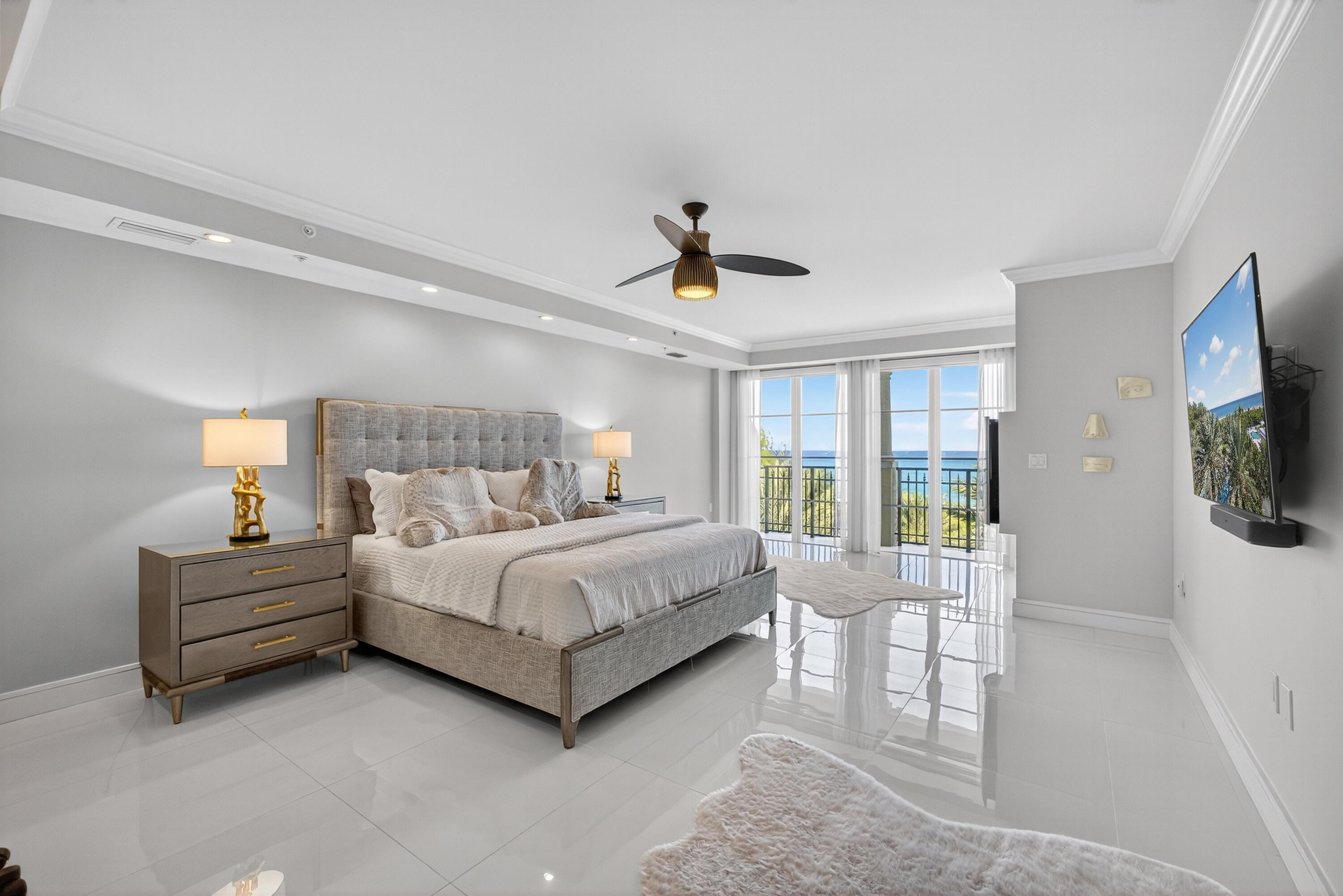 DOLCE VITA CONDO - Residential