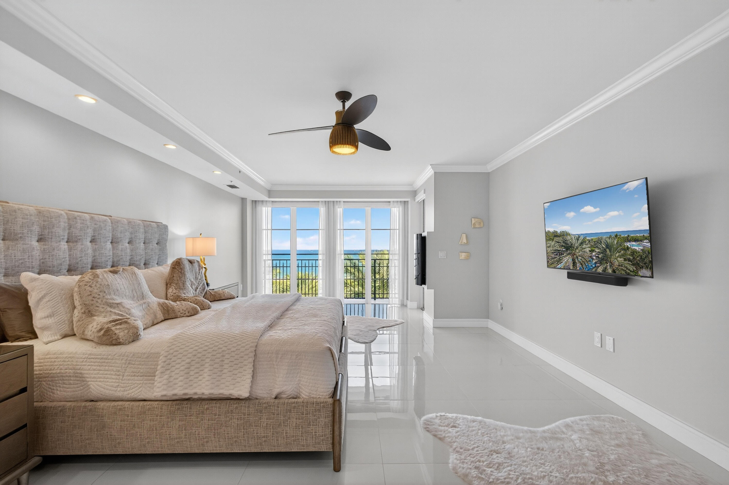 DOLCE VITA CONDO - Residential