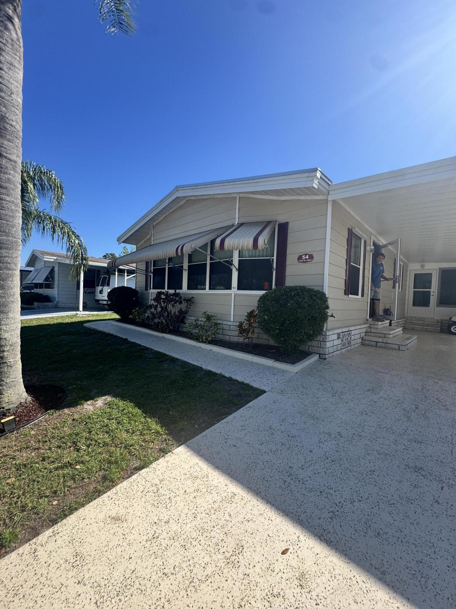 Spanish Lakes Country Club Village - Residential