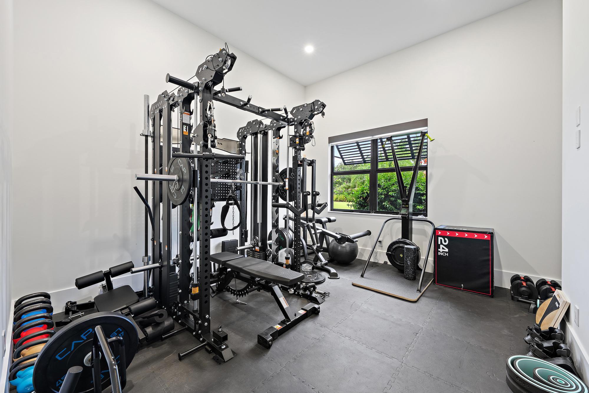 IBIS GOLF AND COUNTRY CLUB - Residential