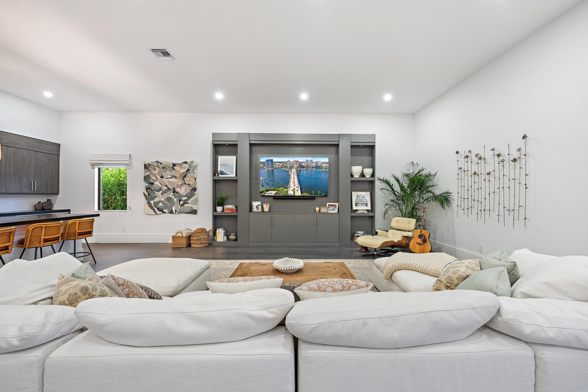 IBIS GOLF AND COUNTRY CLUB - Residential