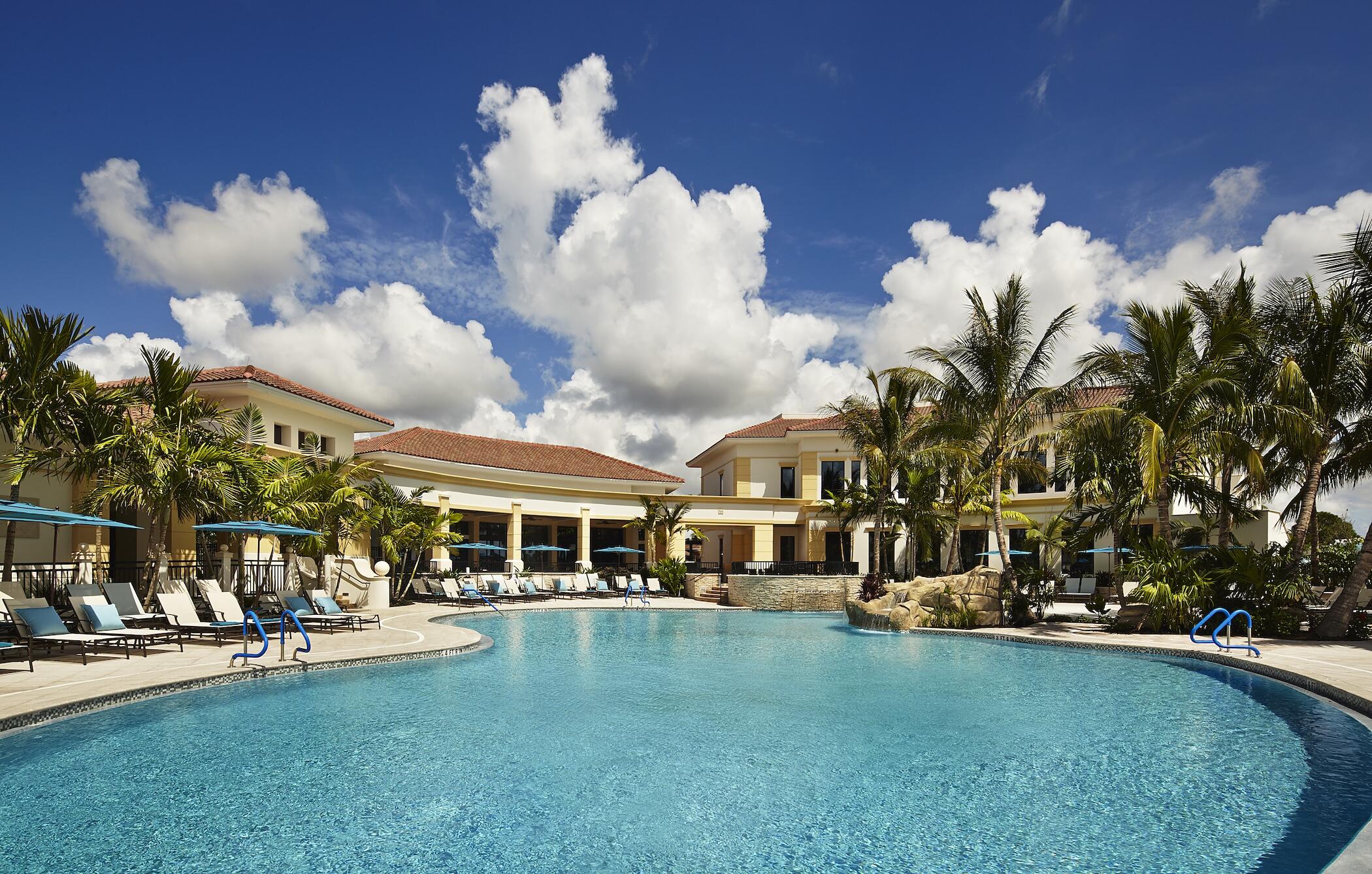 IBIS GOLF AND COUNTRY CLUB - Residential