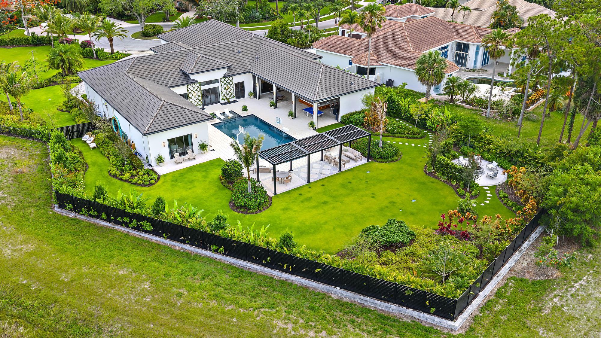 IBIS GOLF AND COUNTRY CLUB - Residential