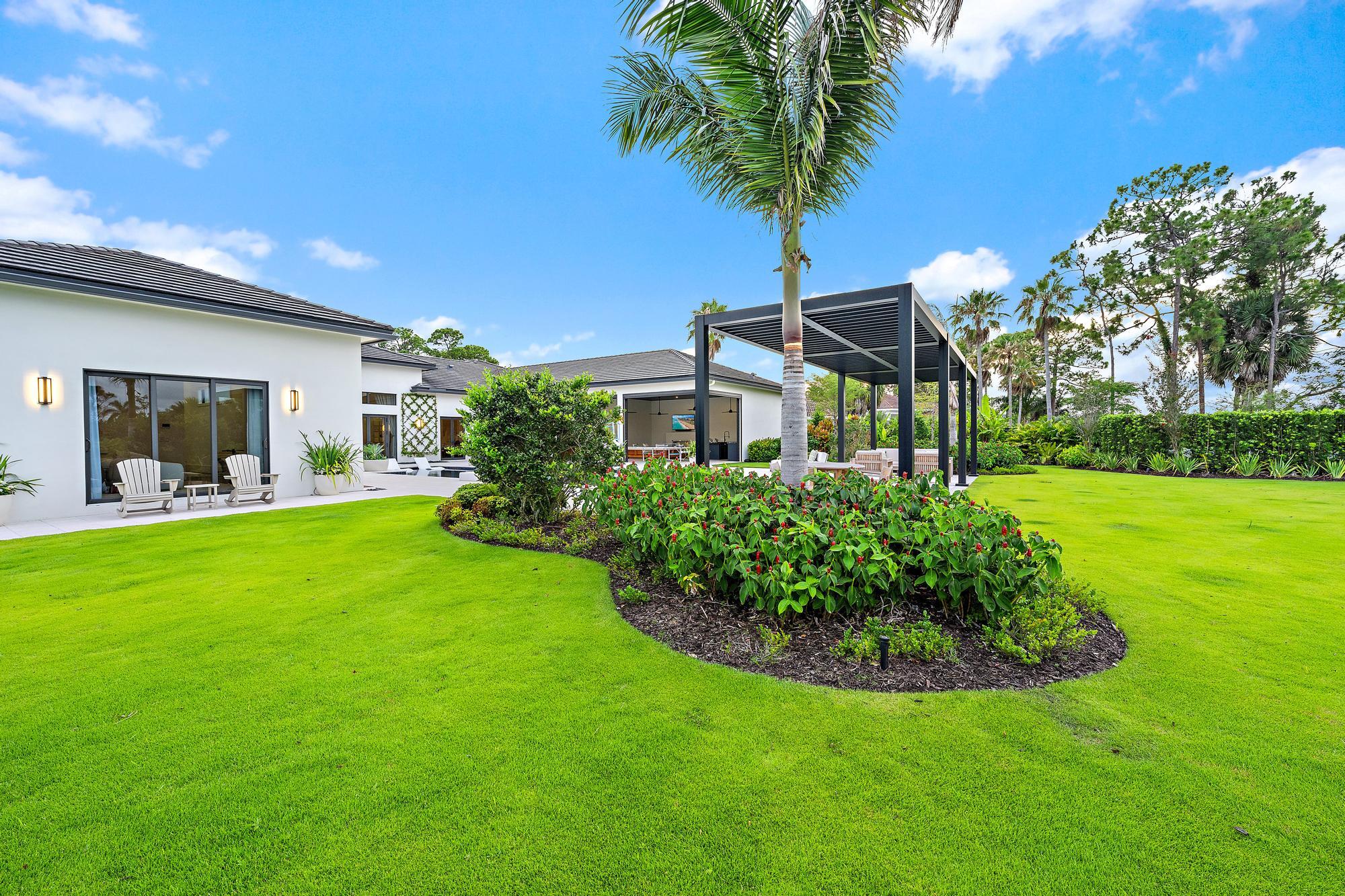 IBIS GOLF AND COUNTRY CLUB - Residential