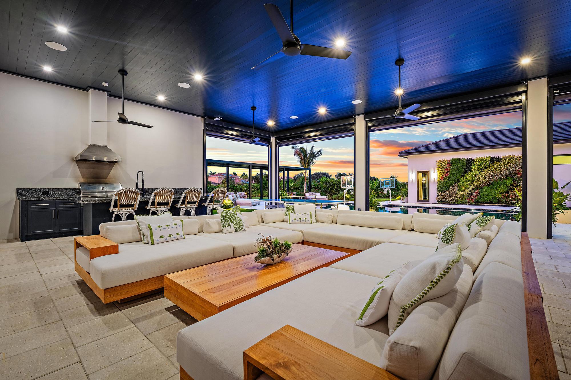 IBIS GOLF AND COUNTRY CLUB - Residential