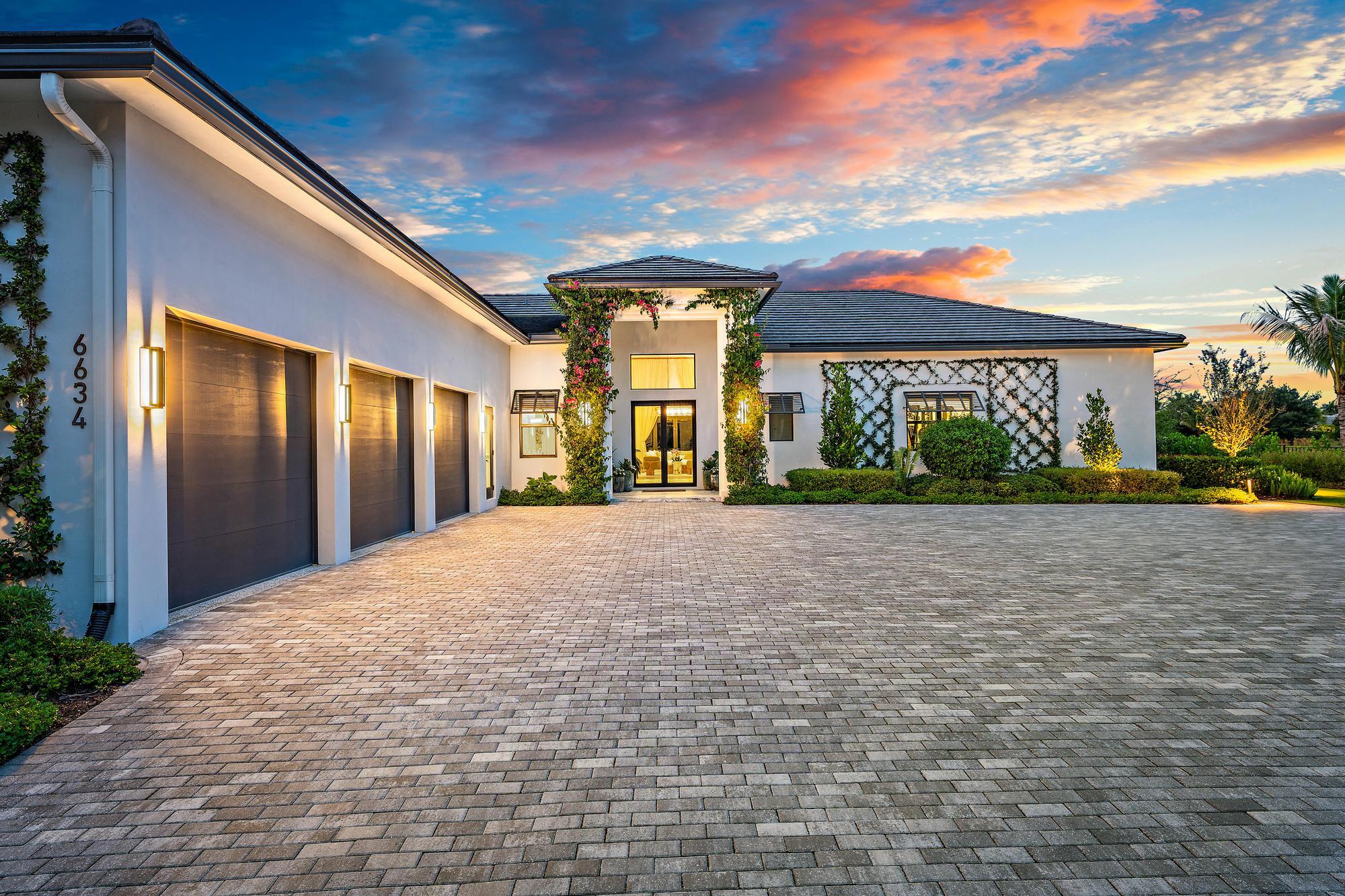 IBIS GOLF AND COUNTRY CLUB - Residential