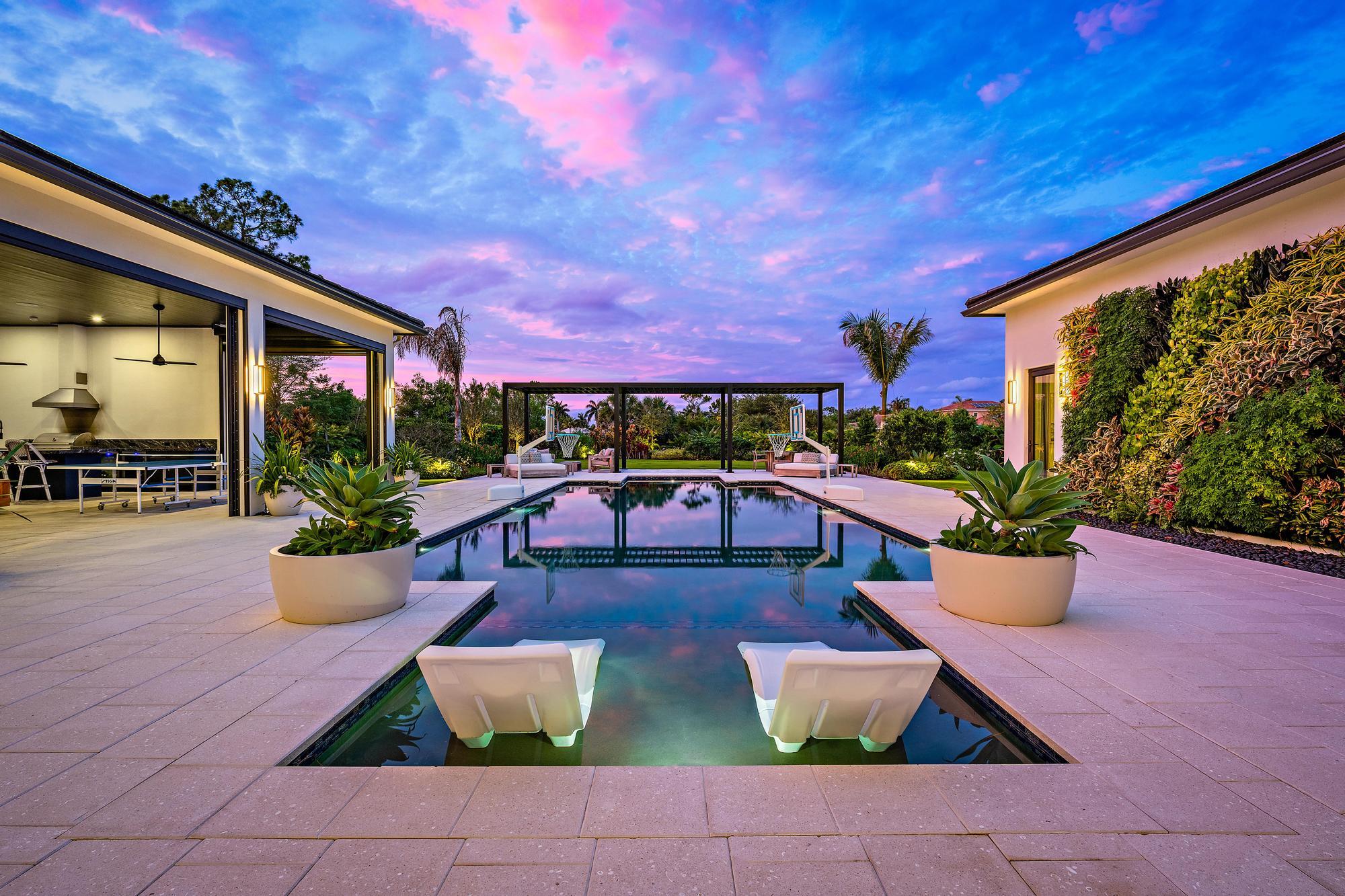 IBIS GOLF AND COUNTRY CLUB - Residential