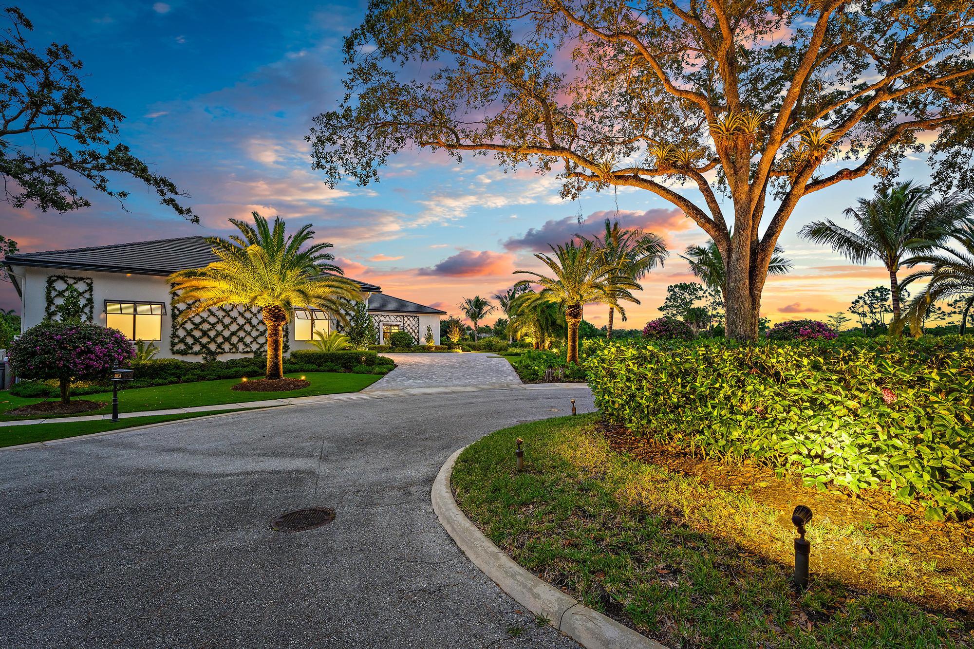 IBIS GOLF AND COUNTRY CLUB - Residential