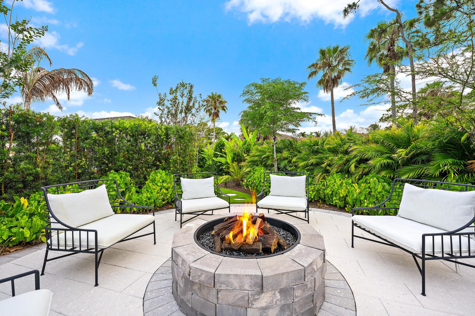 IBIS GOLF AND COUNTRY CLUB - Residential