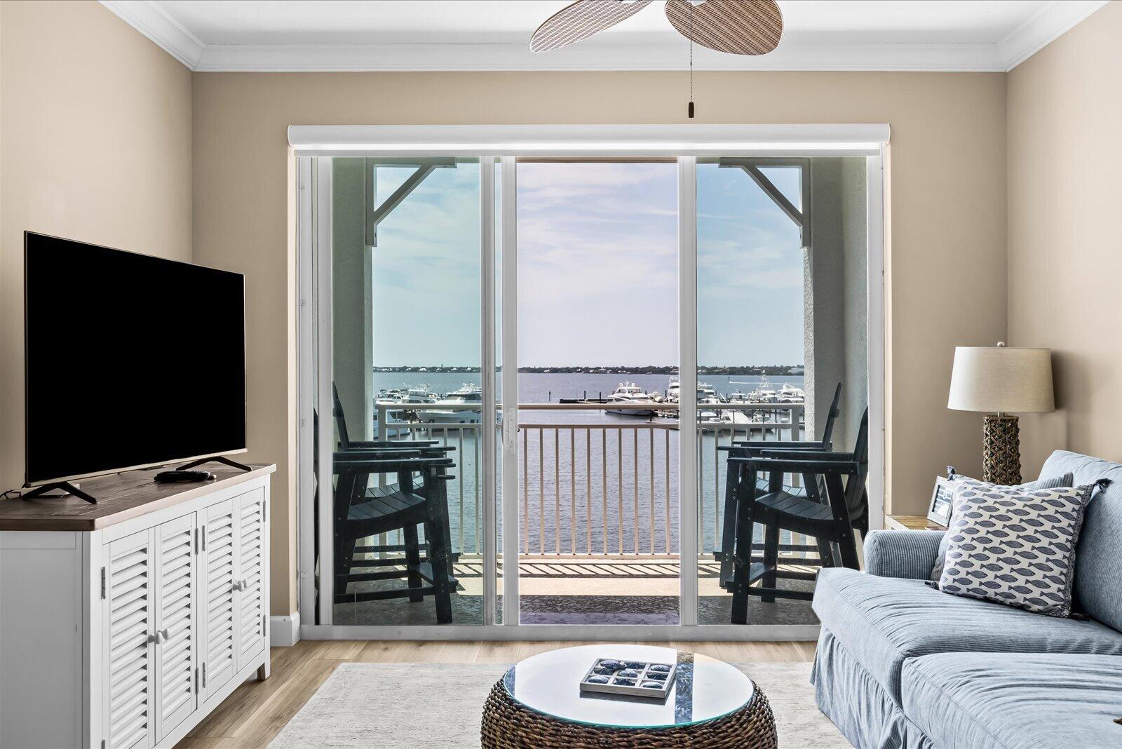 HARBORAGE YACHT CONDO - Residential