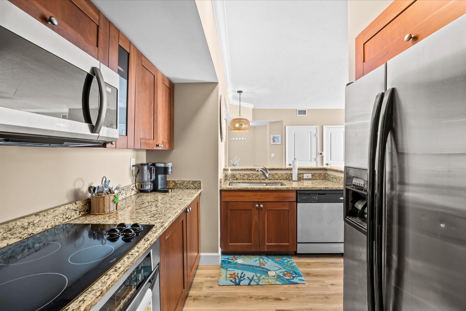 HARBORAGE YACHT CONDO - Residential