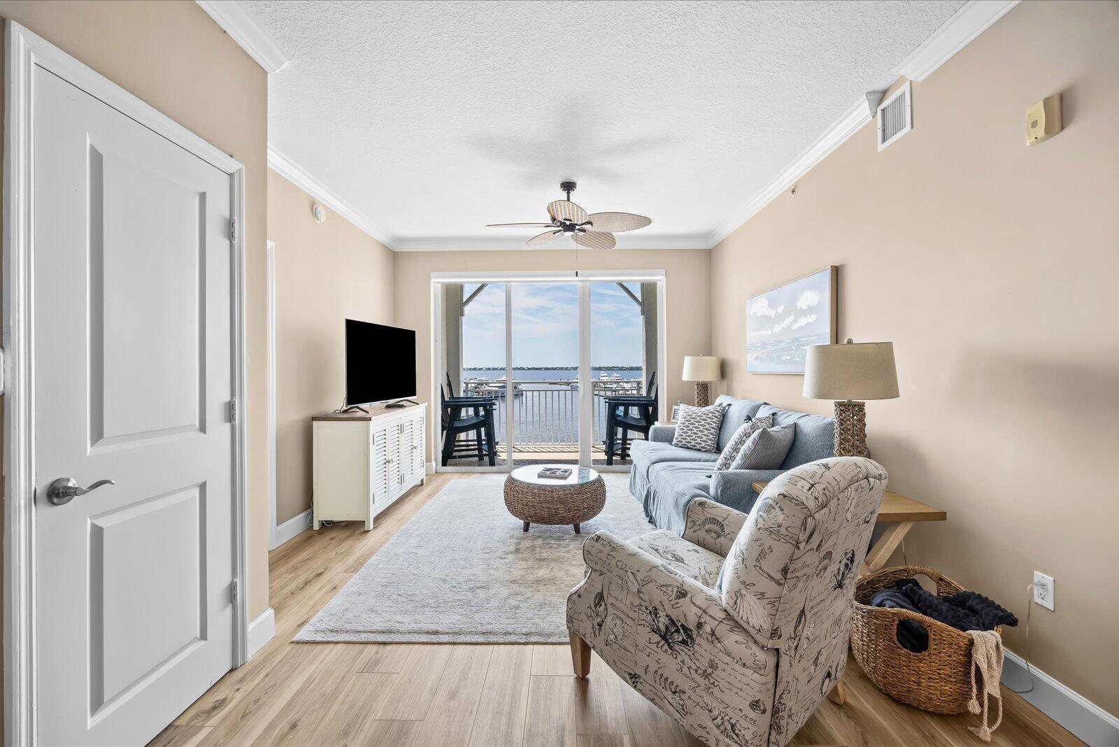 HARBORAGE YACHT CONDO - Residential