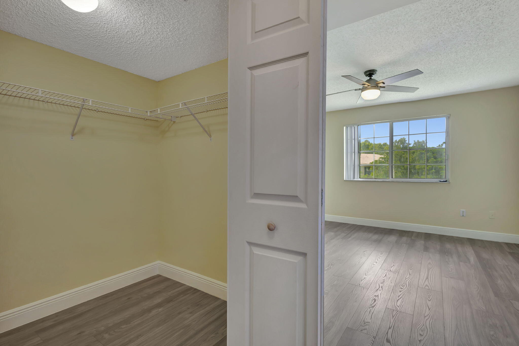GRAND VIEW AT CRESTWOOD CONDO - Residential Lease