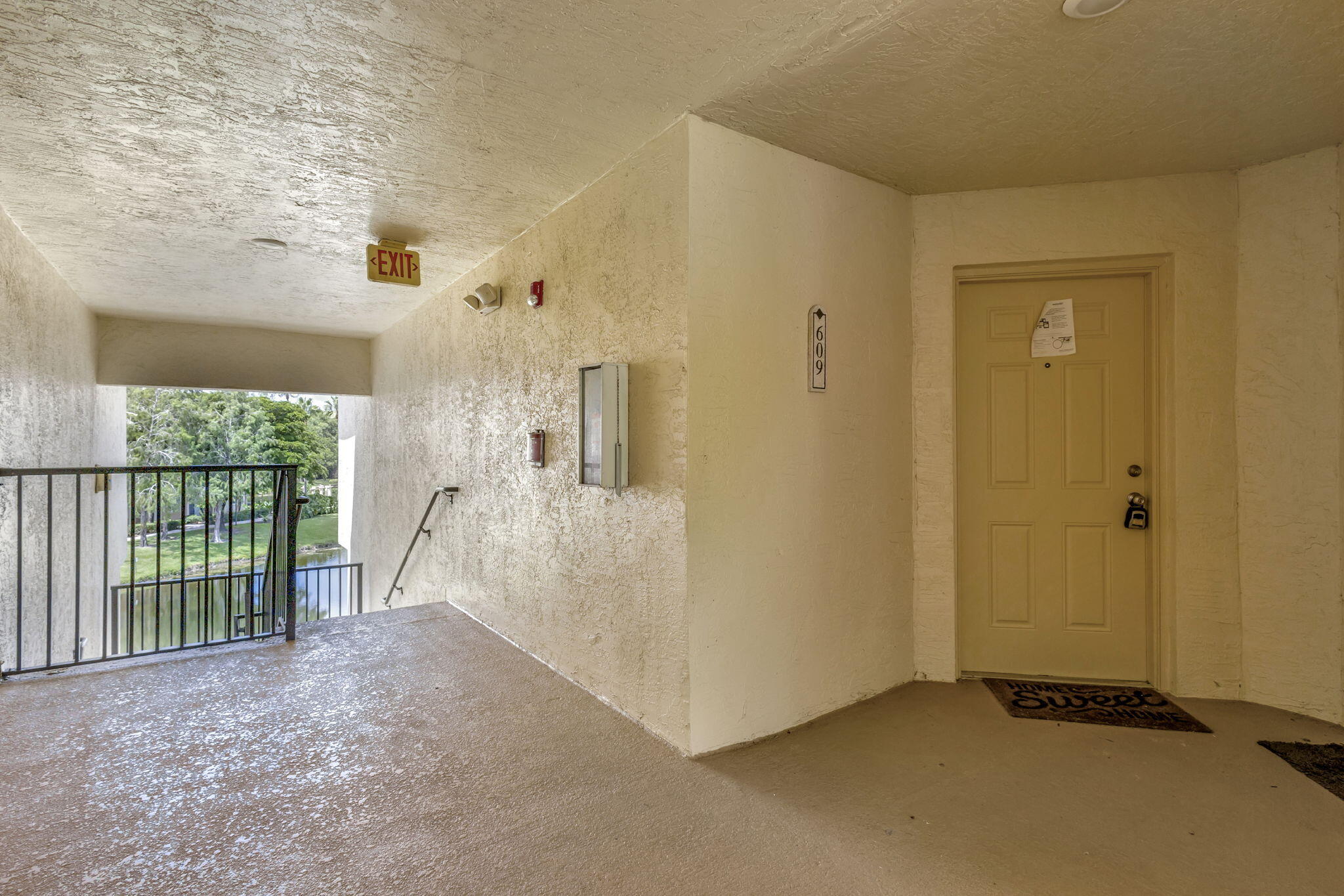 GRAND VIEW AT CRESTWOOD CONDO - Residential Lease