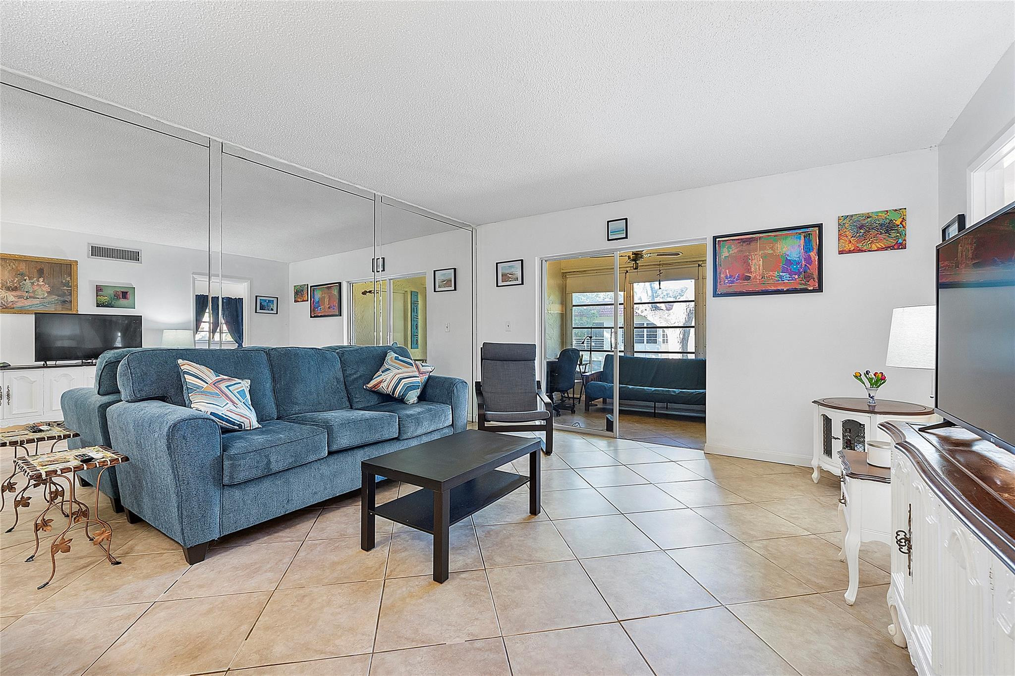 THE MEADOWS - Residential