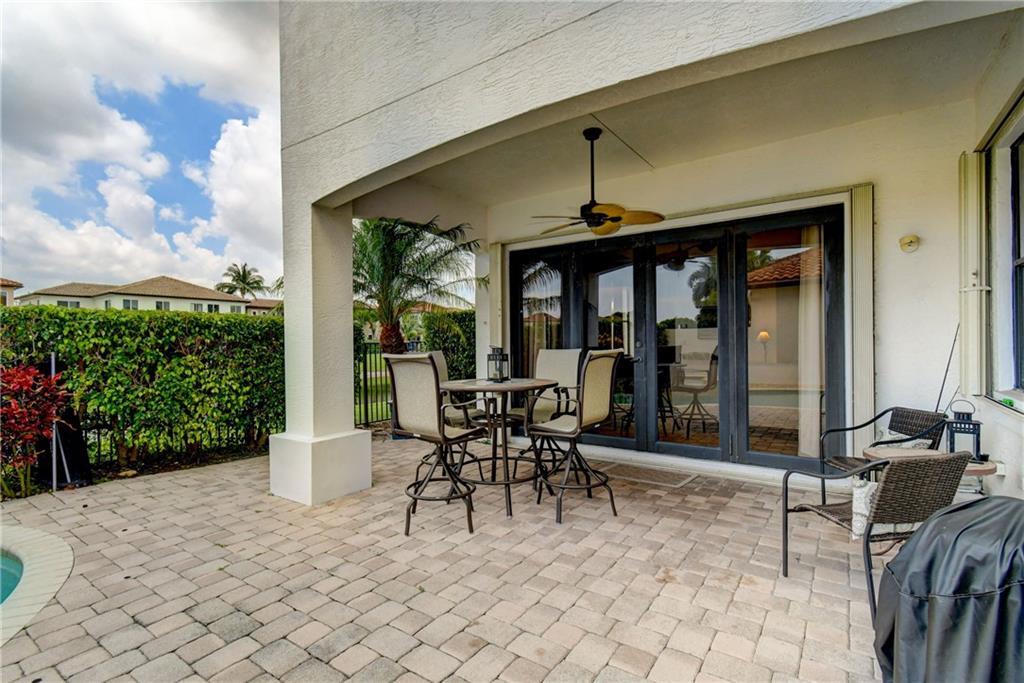 JONATHANS CREEK - Residential Lease