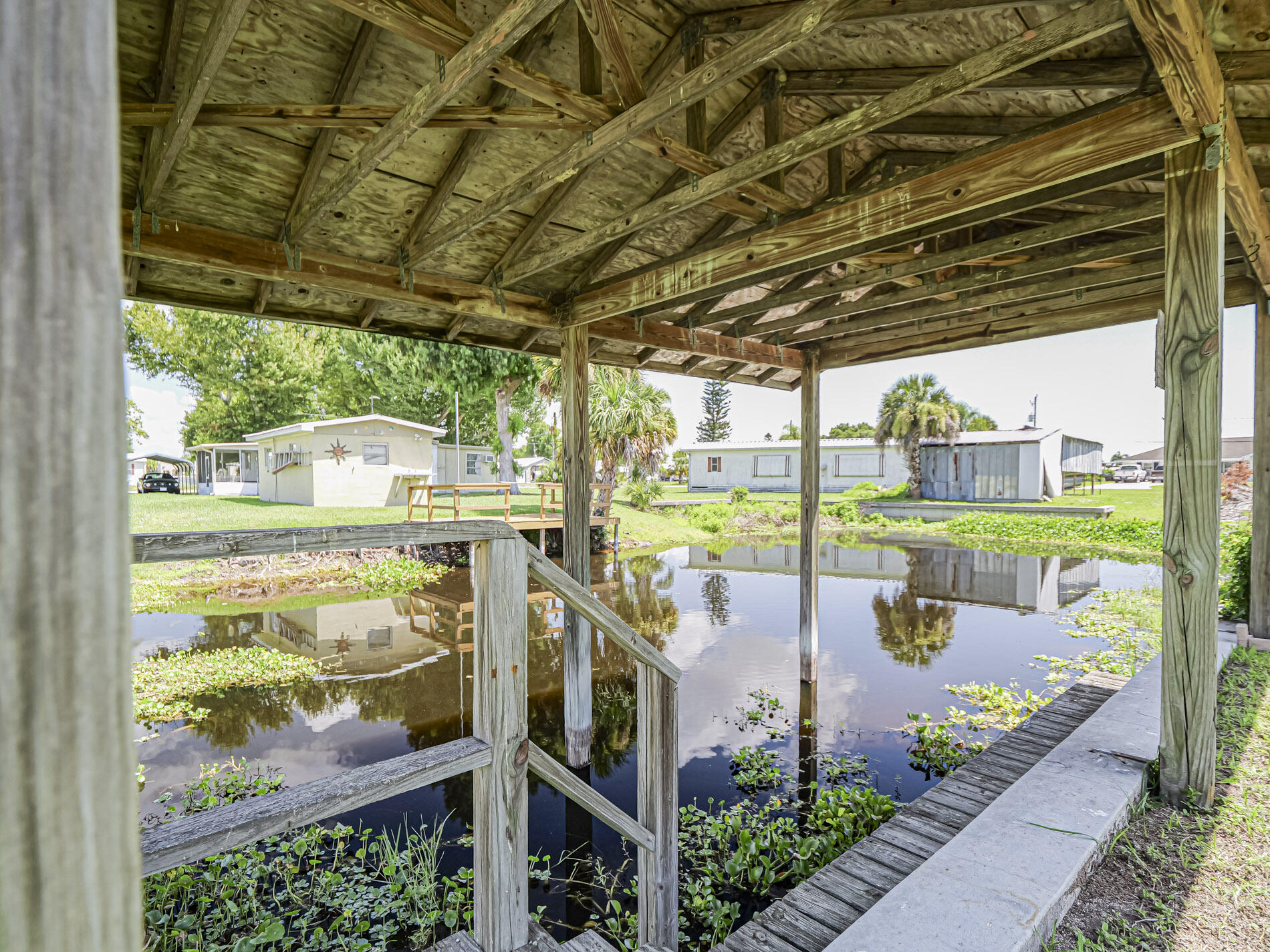 BUCKHEAD RIDGE SUB - Residential