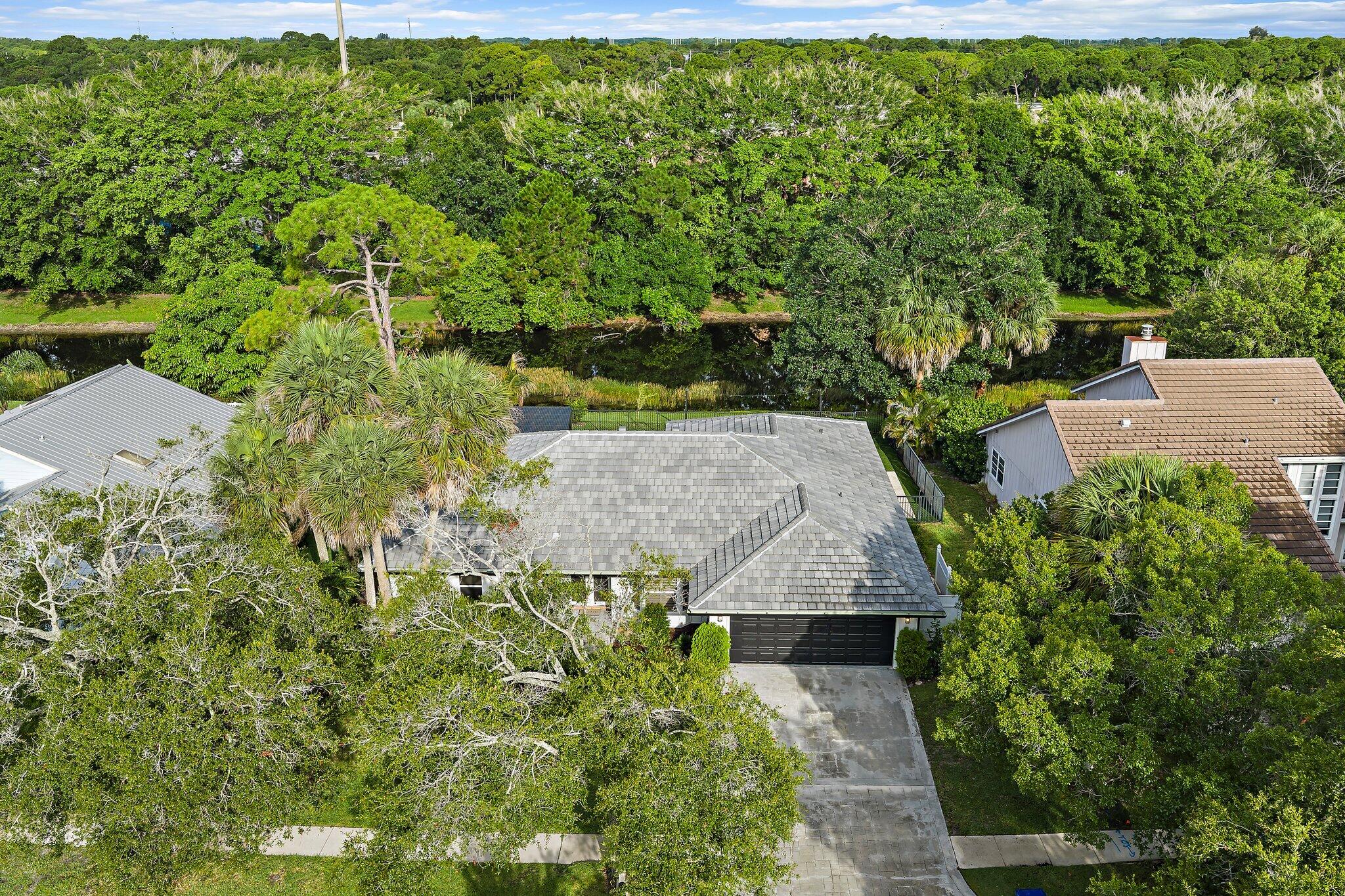 SHORES 1 - Residential