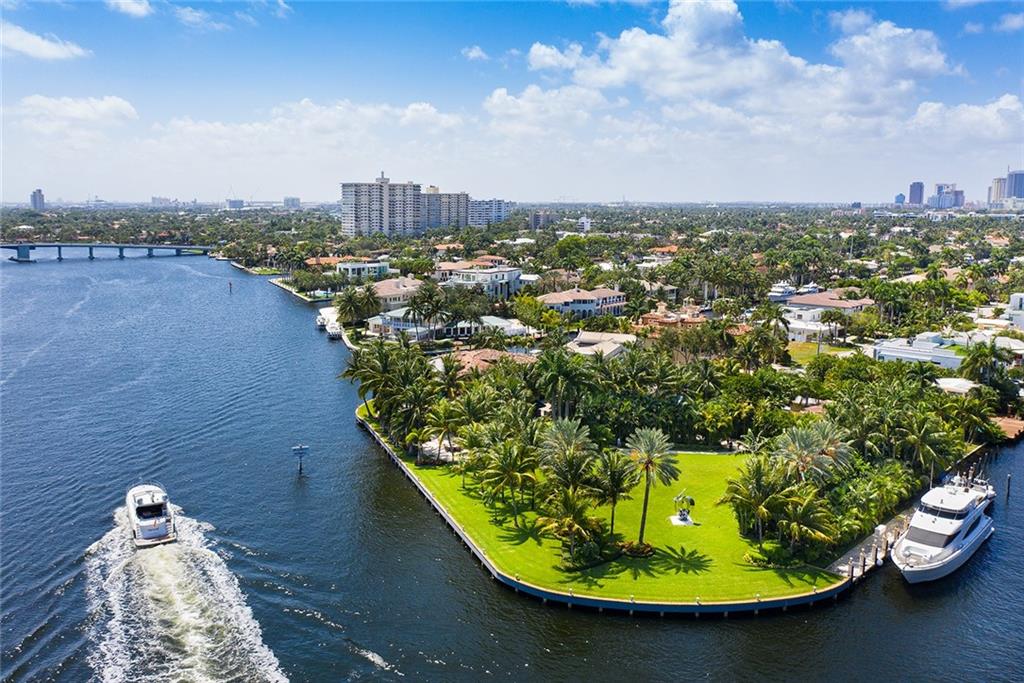SEA ISLAND - Land
