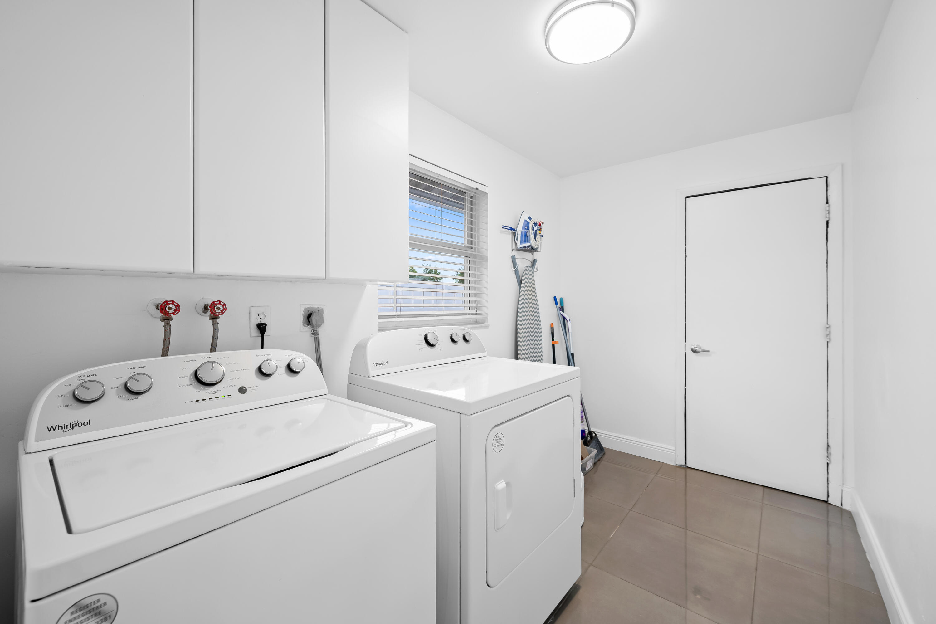RAMBLEWOOD SOUTH - Residential