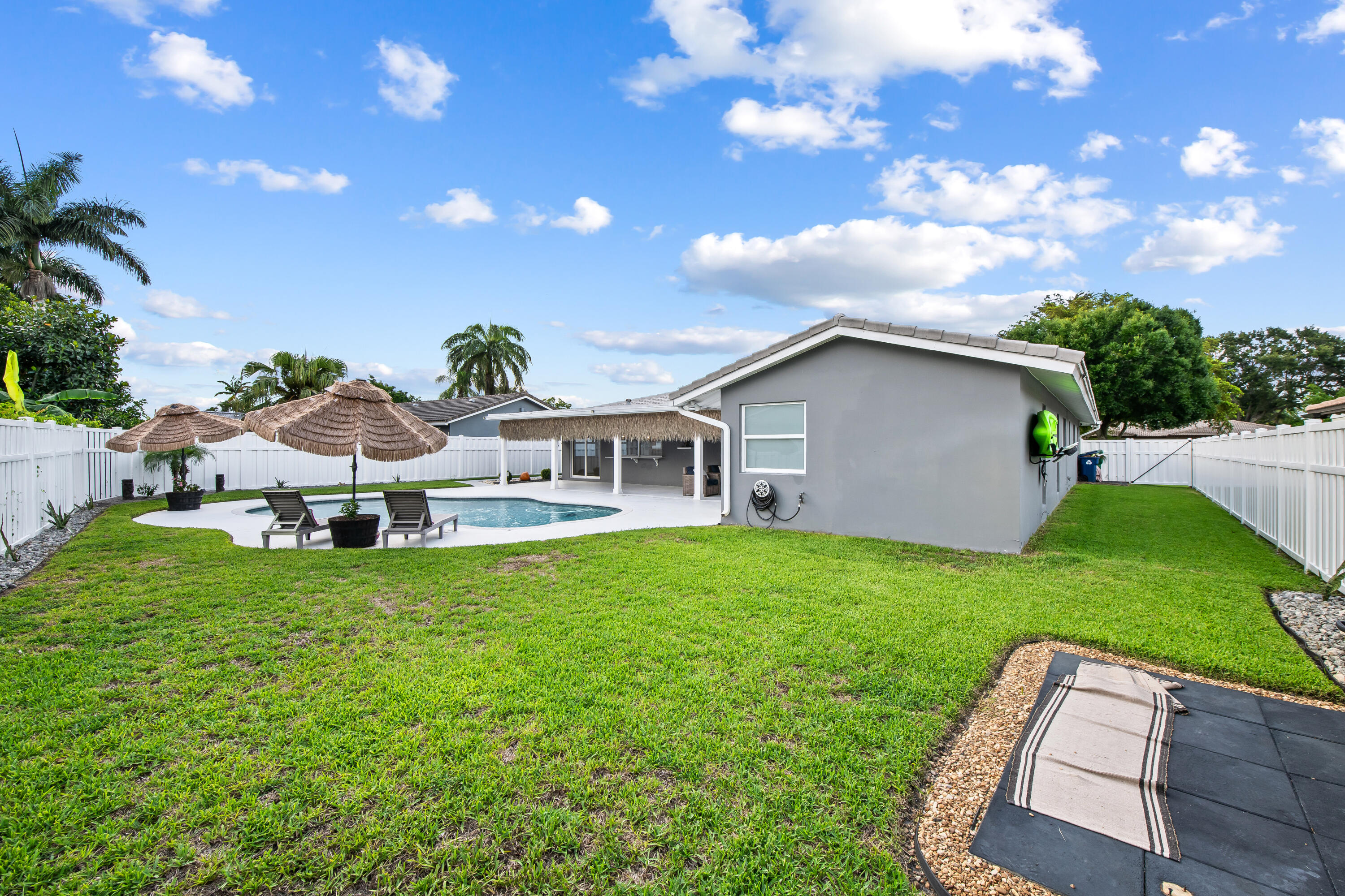 RAMBLEWOOD SOUTH - Residential