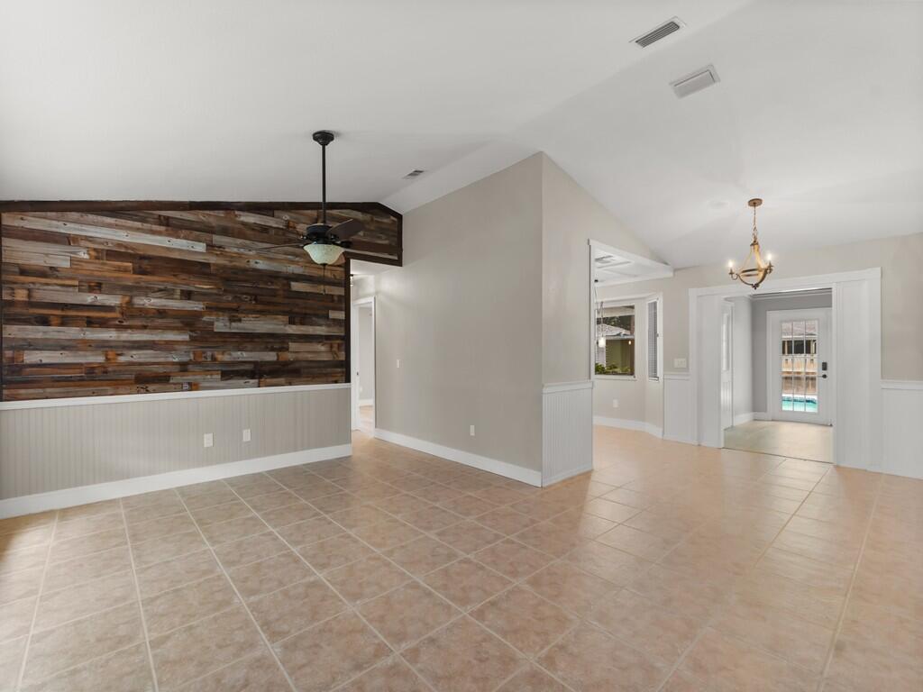 LAKEWOOD PARK UNIT 11 - Residential