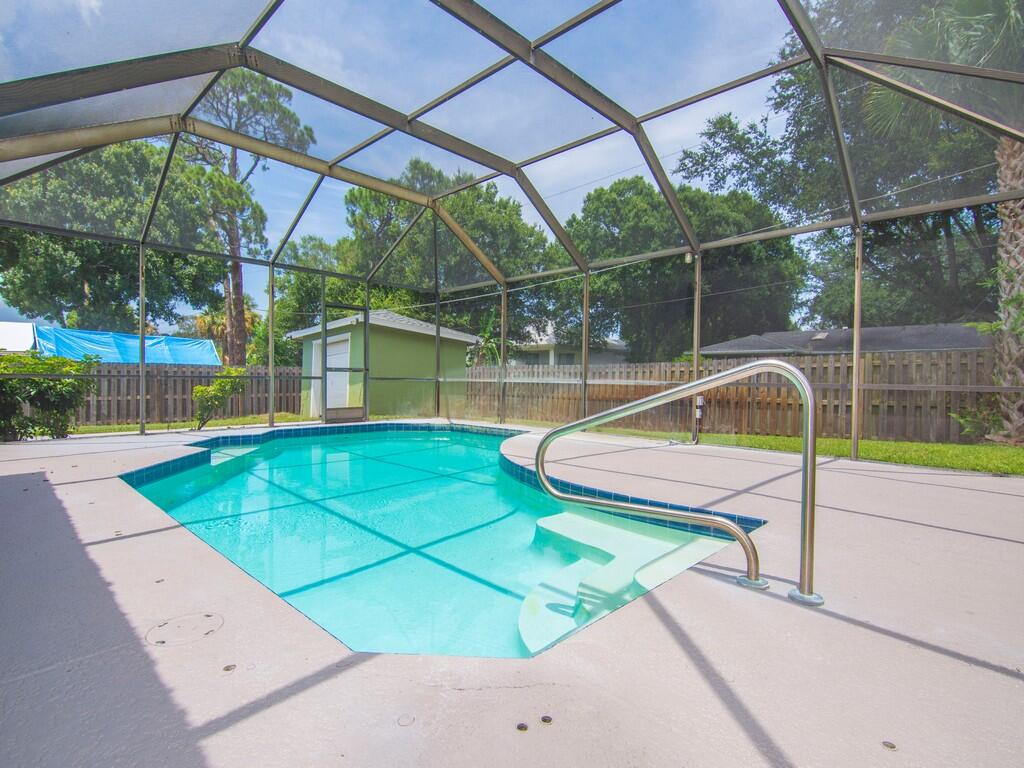 LAKEWOOD PARK UNIT 11 - Residential