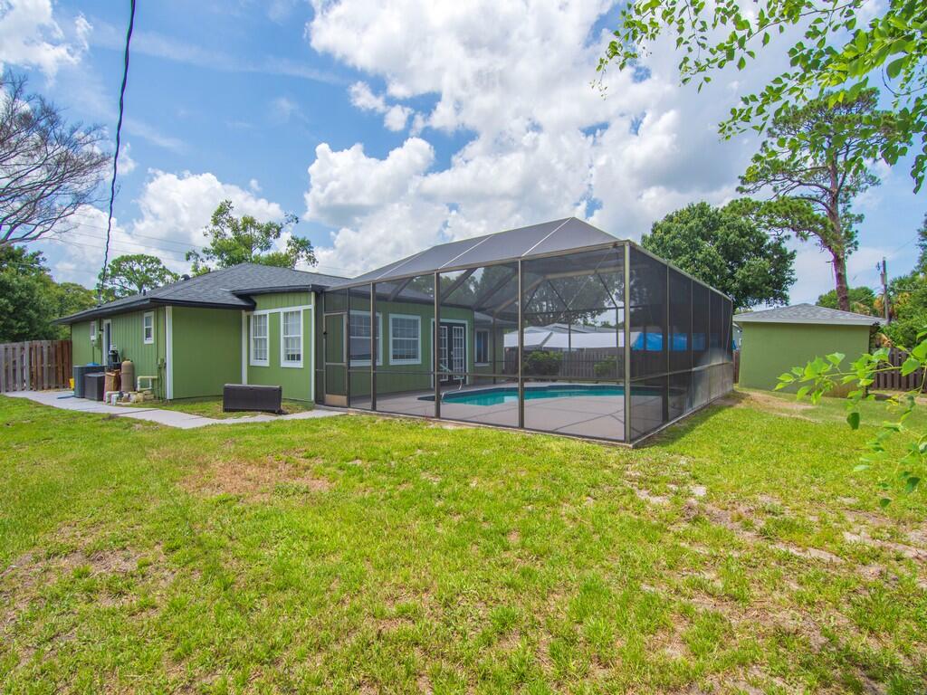 LAKEWOOD PARK UNIT 11 - Residential