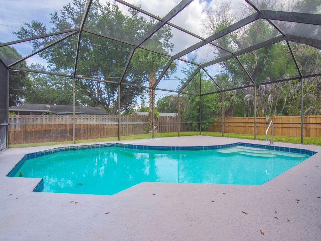 LAKEWOOD PARK UNIT 11 - Residential
