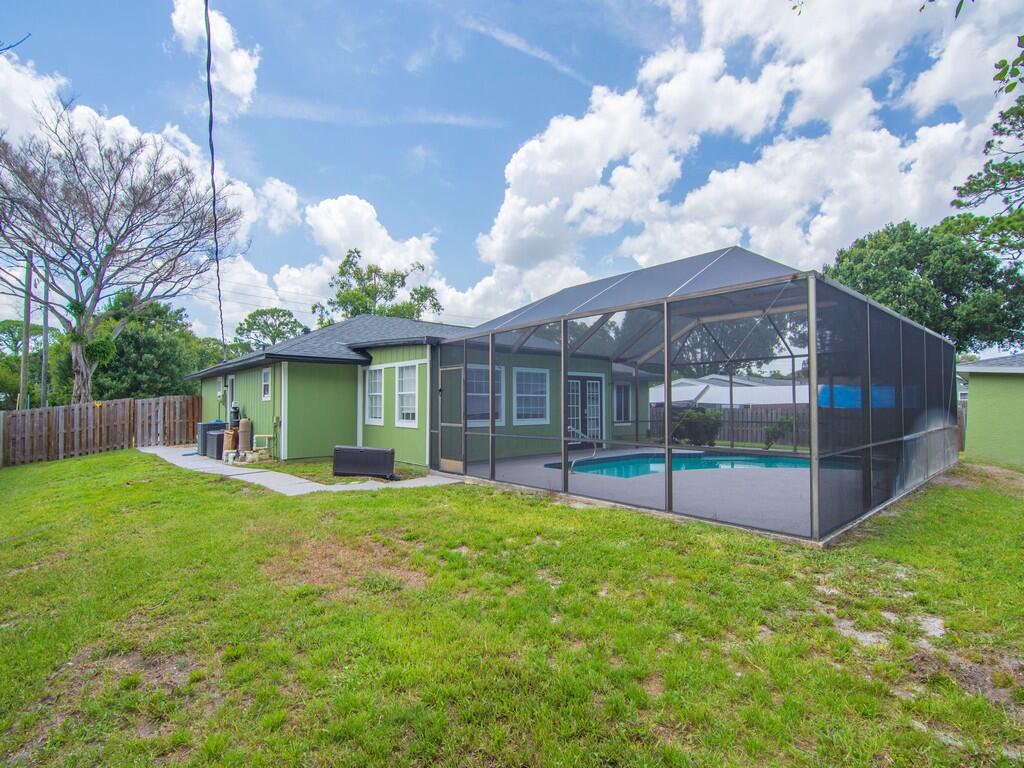 LAKEWOOD PARK UNIT 11 - Residential