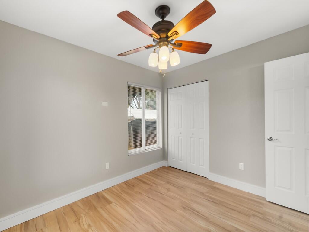 LAKEWOOD PARK UNIT 11 - Residential